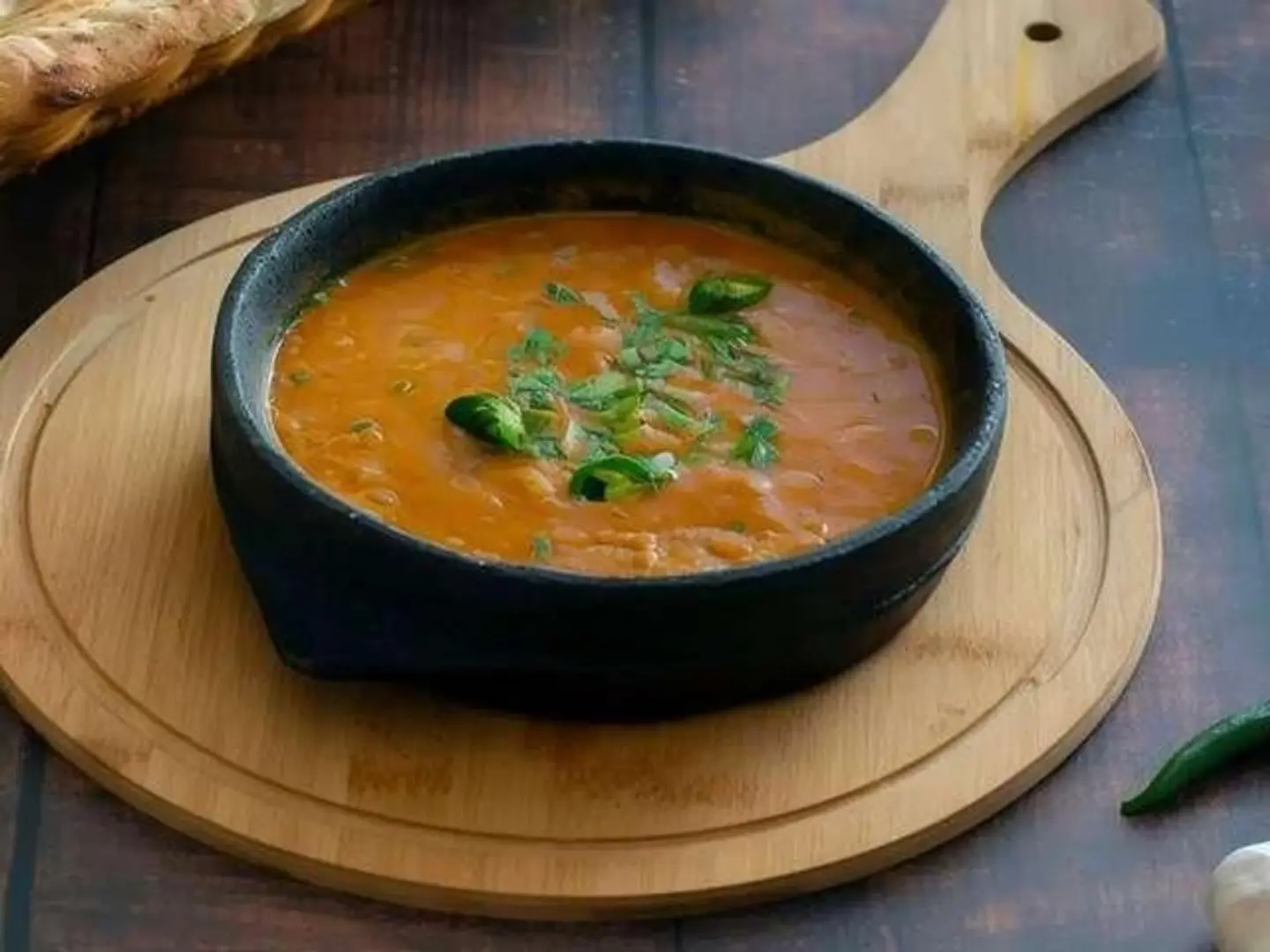 مشكل عدني حجر