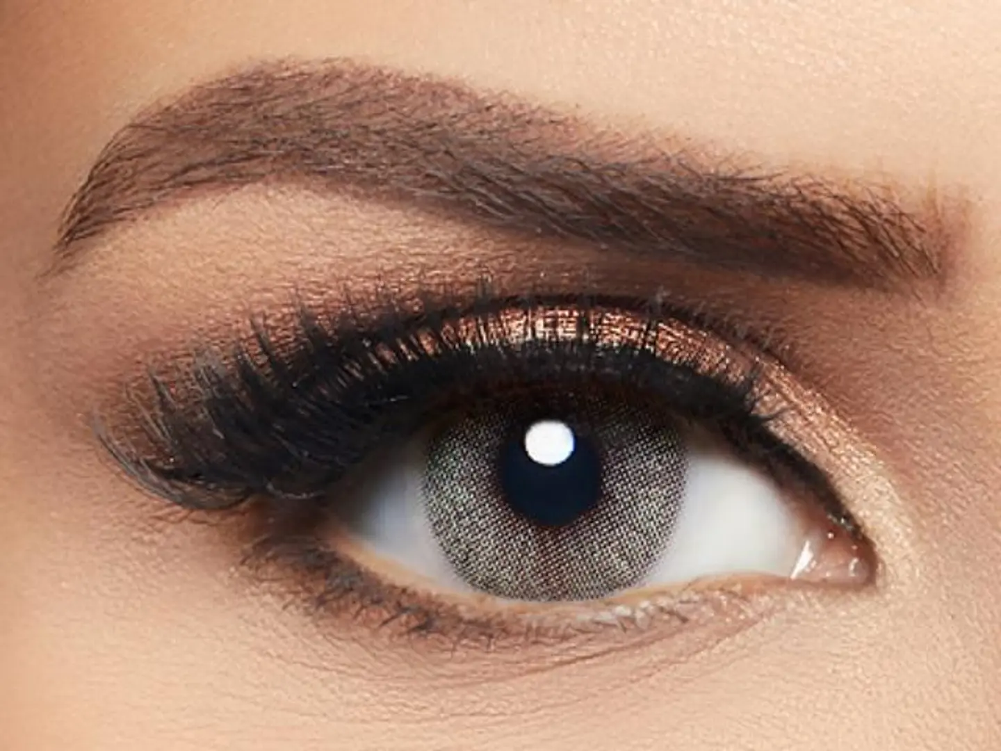 Layala Platinum Gray Plain Colored Lenses Pack Of 2 Contact Lens Replacement 3 Months