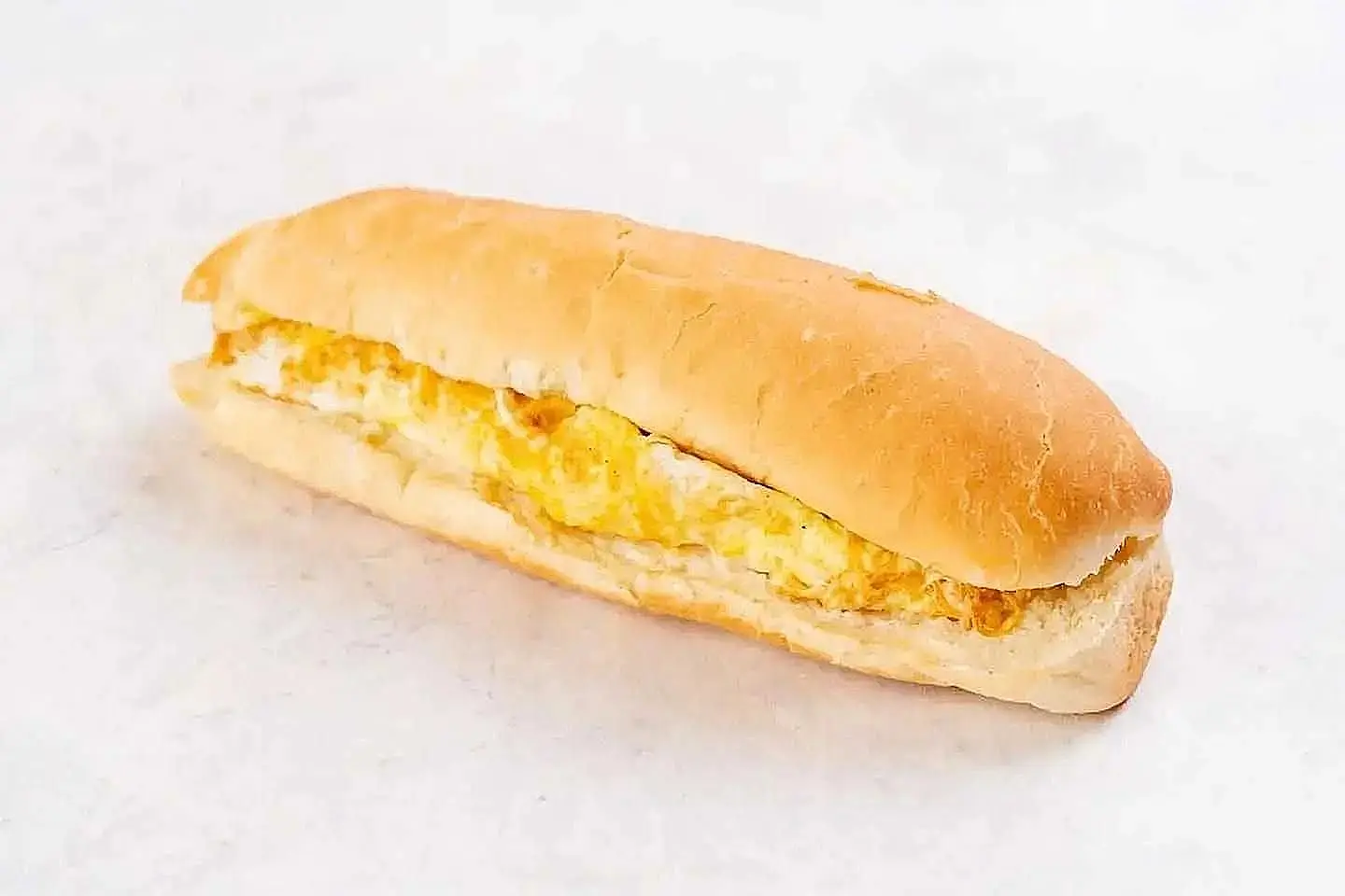 ساندويتش بيض مقلي