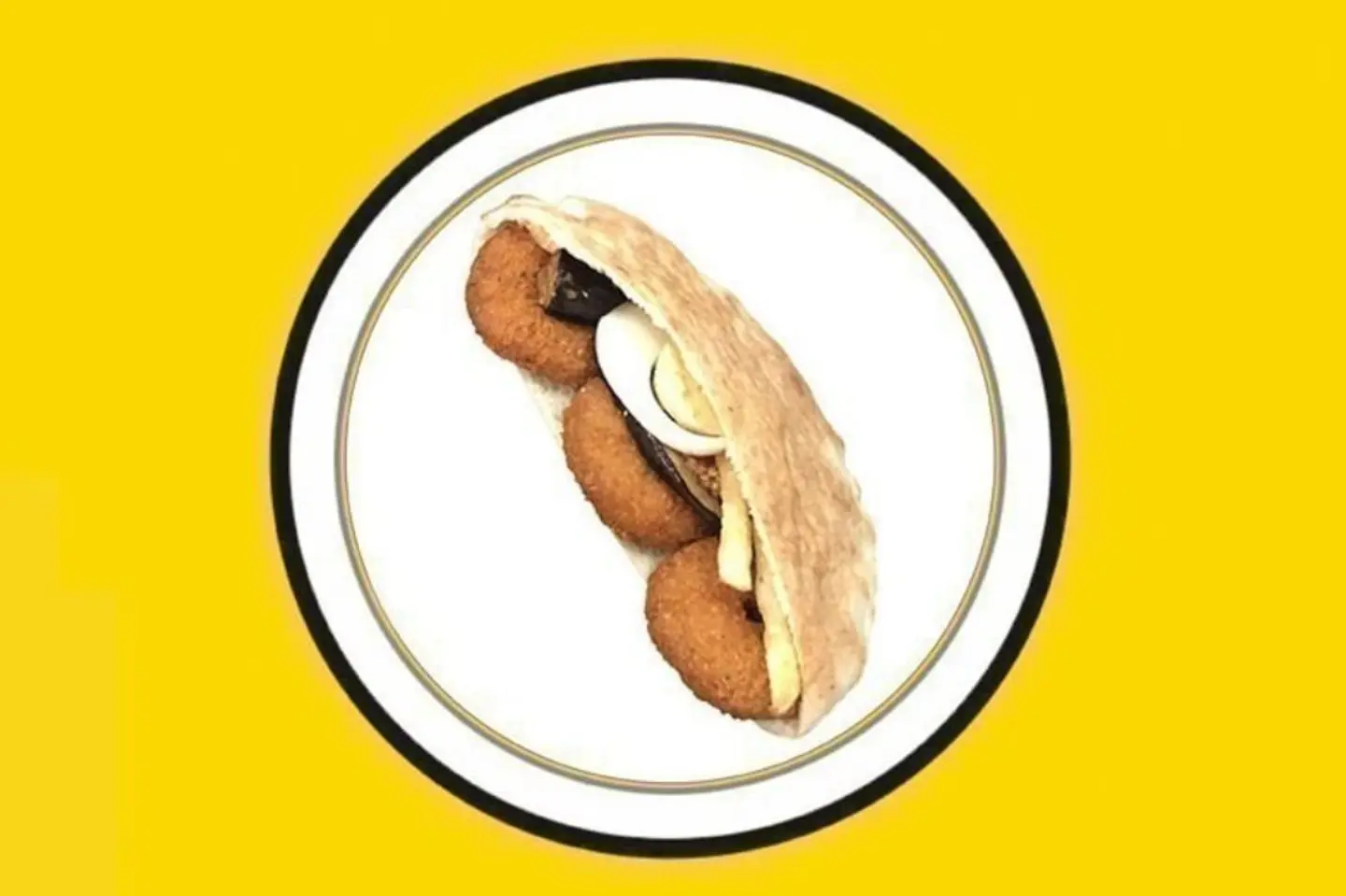 فلافل بالخبز المصري