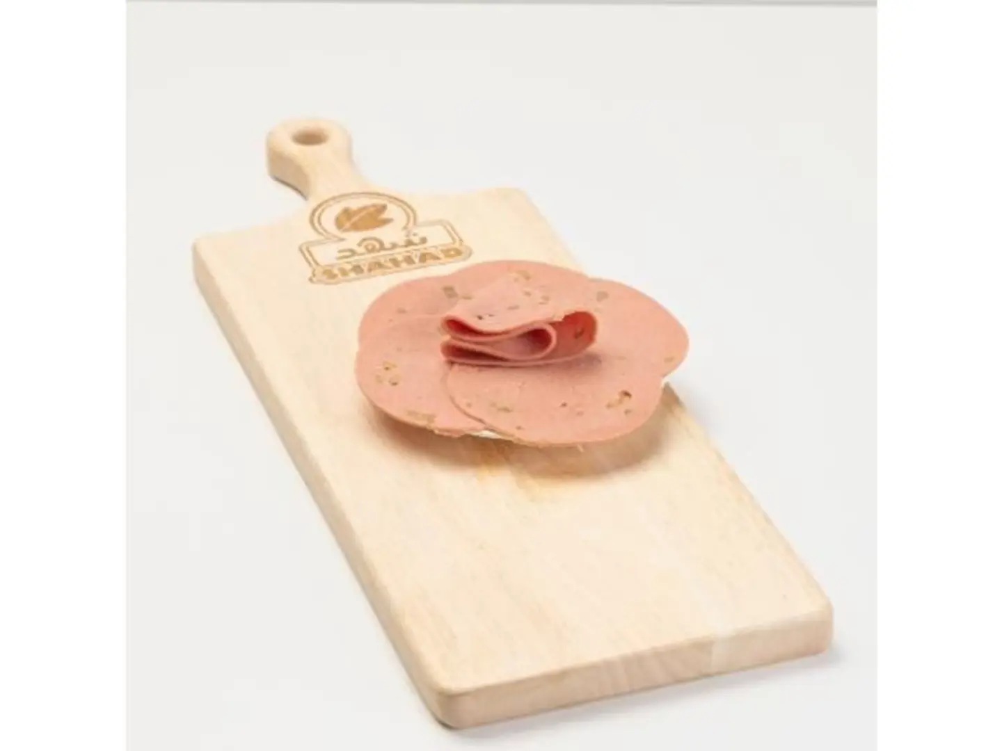 مرتديلا لحم بالزيتون ماركة سنيورة