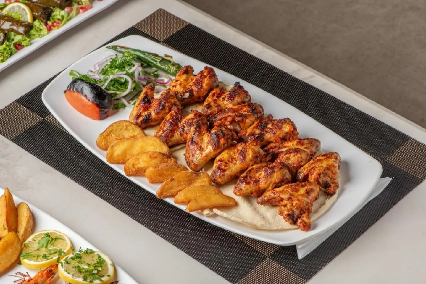 أجنحة مشوية