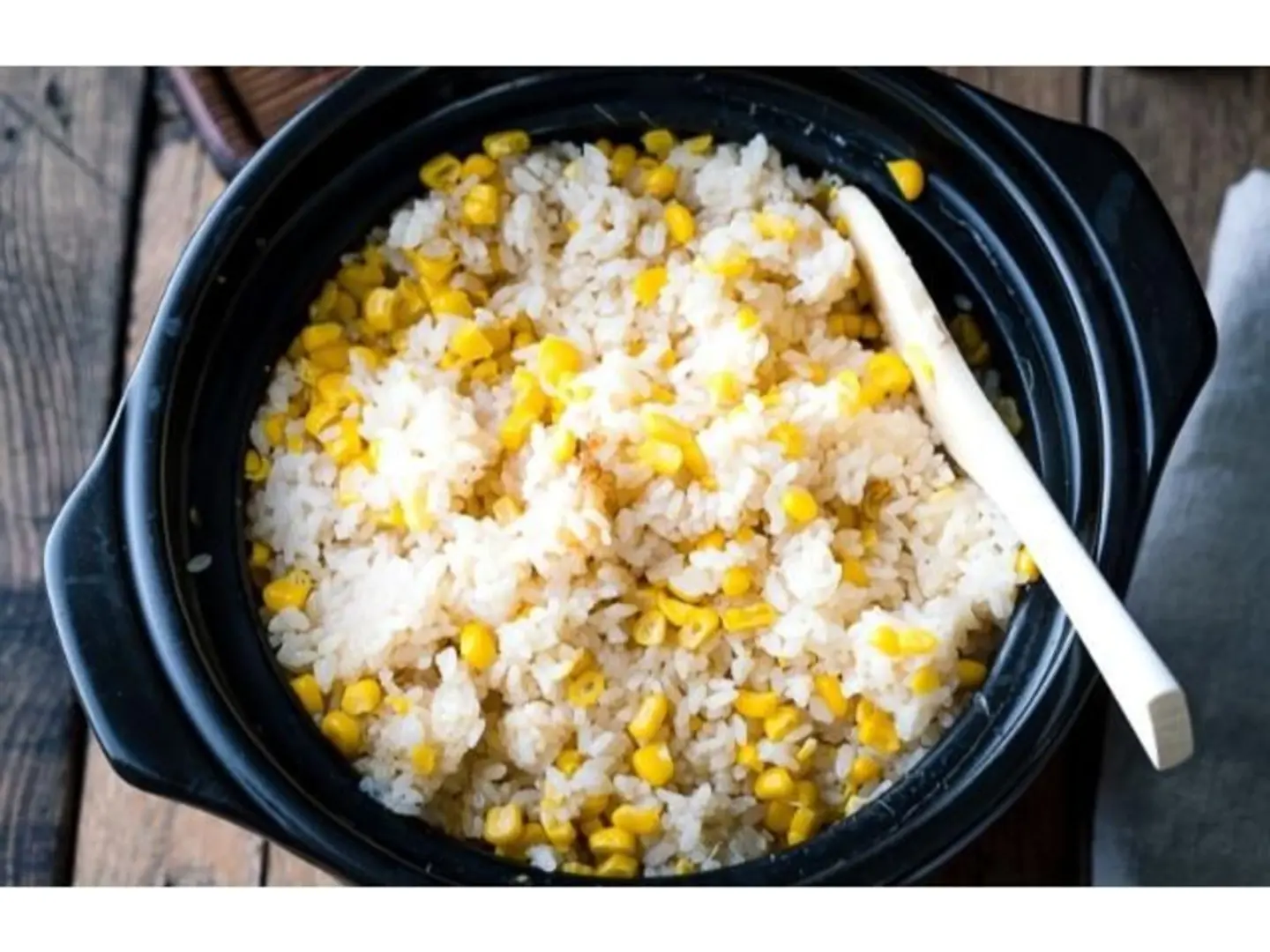 أرز بالذرة والزبدة