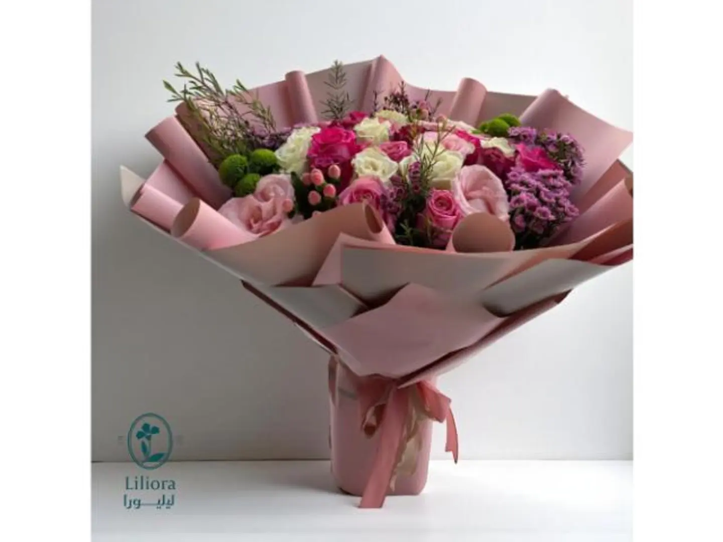 باقة ورد بريتي إن بينك