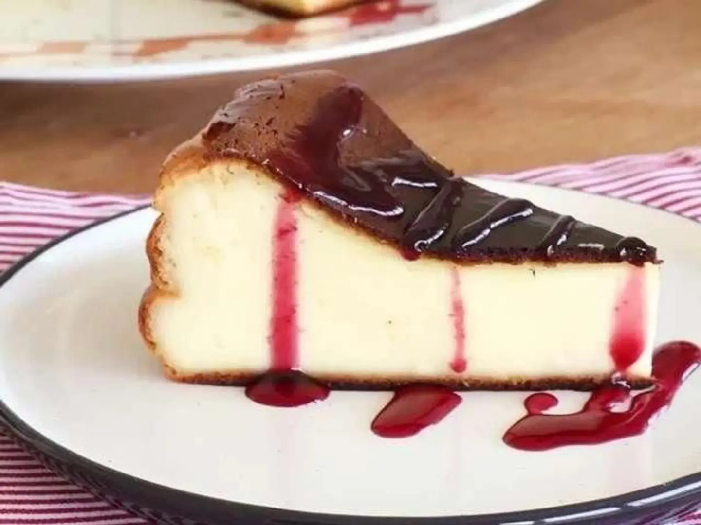 San Sebastian Cheesecake