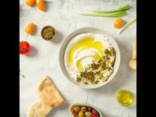 لبنة بالزعتر