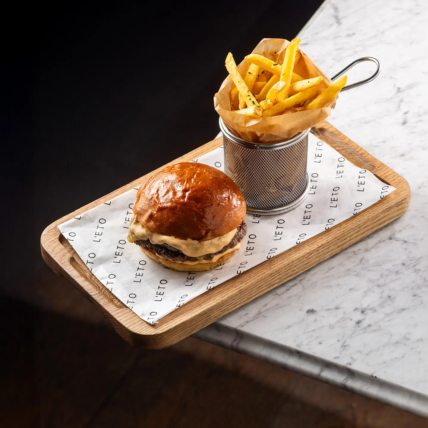 L'eto Cheese Burger
