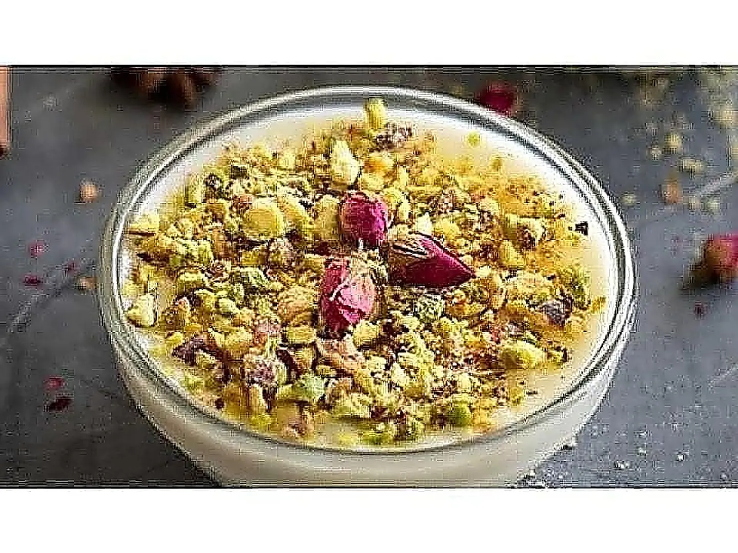 أرز باللبن والمكسرات
