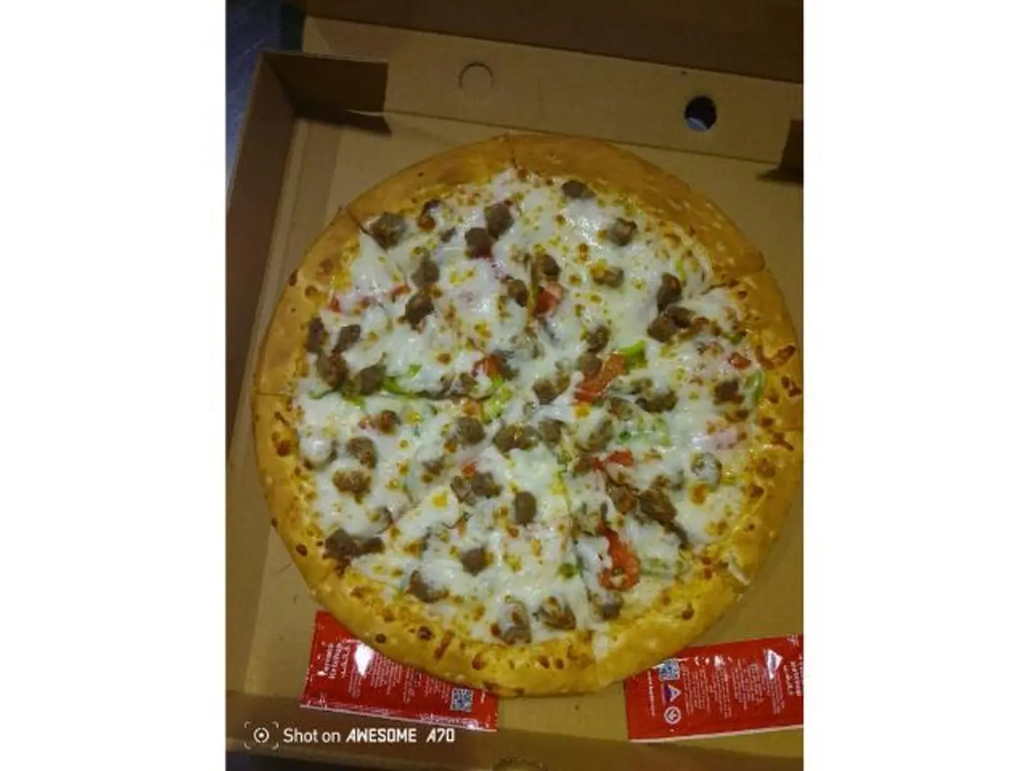 بيتزا لحم بالخضار