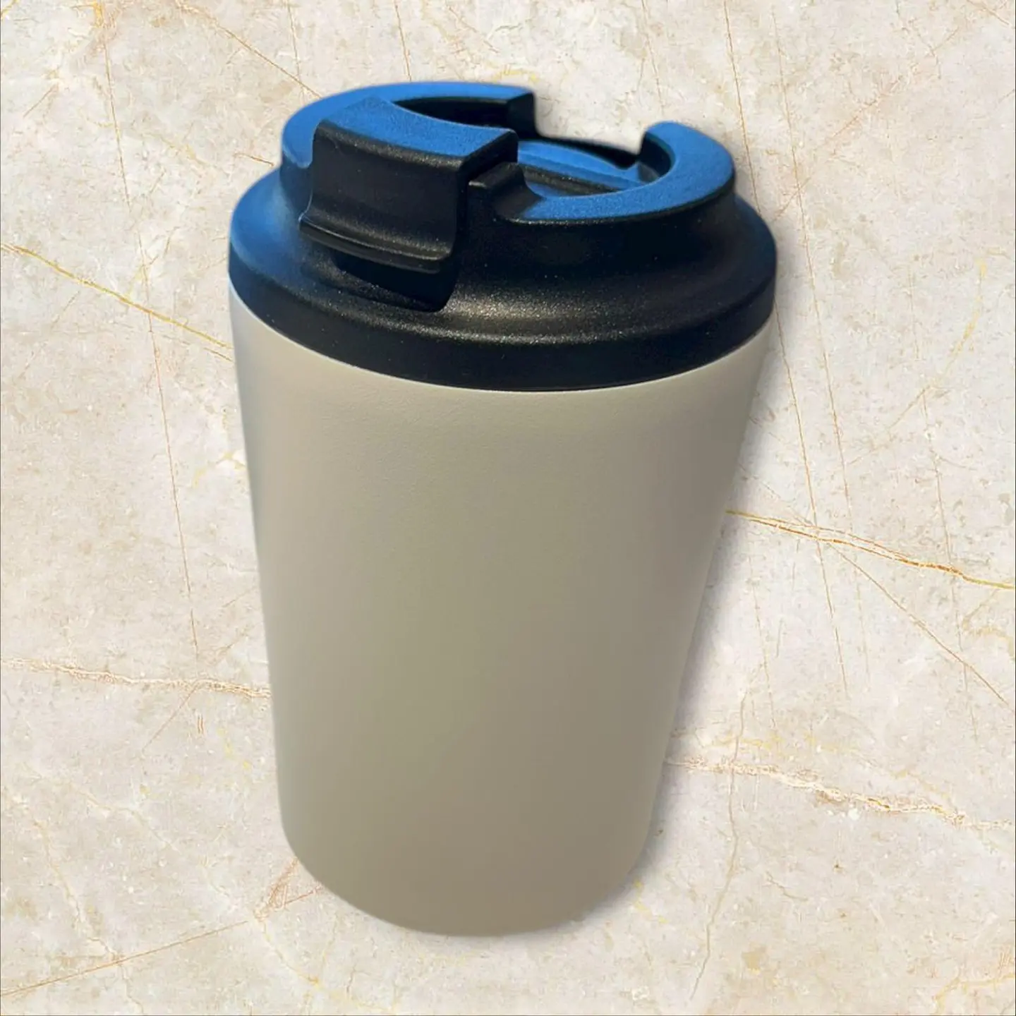 كوب خافظ للحرارة سعة 8اونص اوف وايت