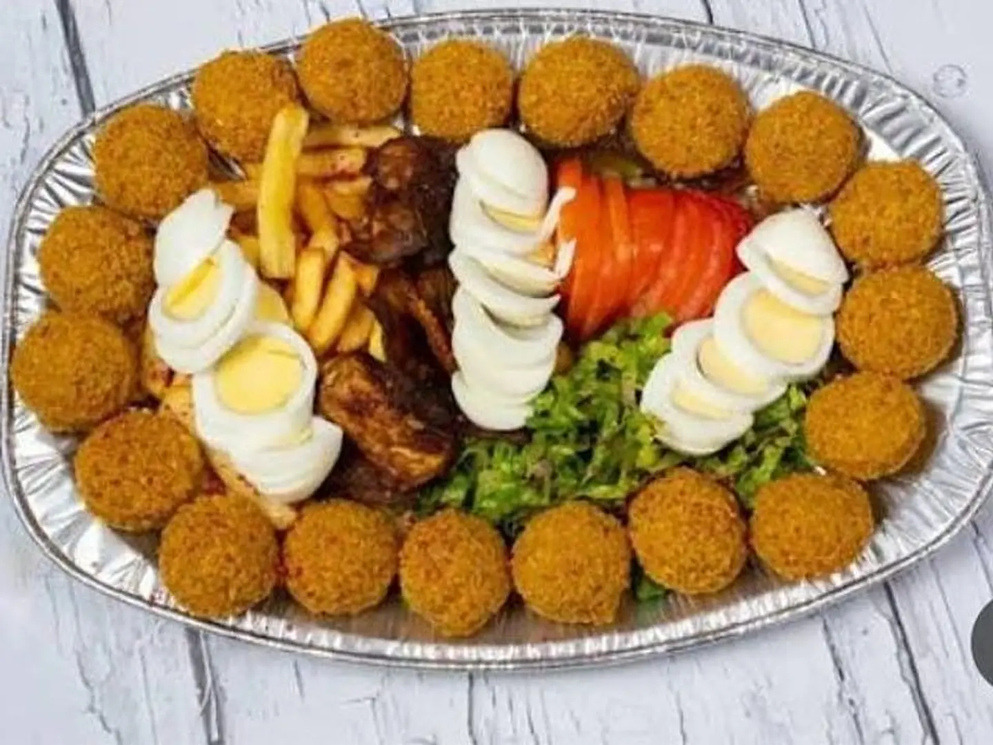صحن فلافل كبير