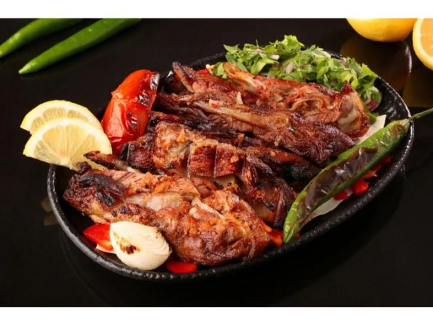 طاجن لحم نيفا