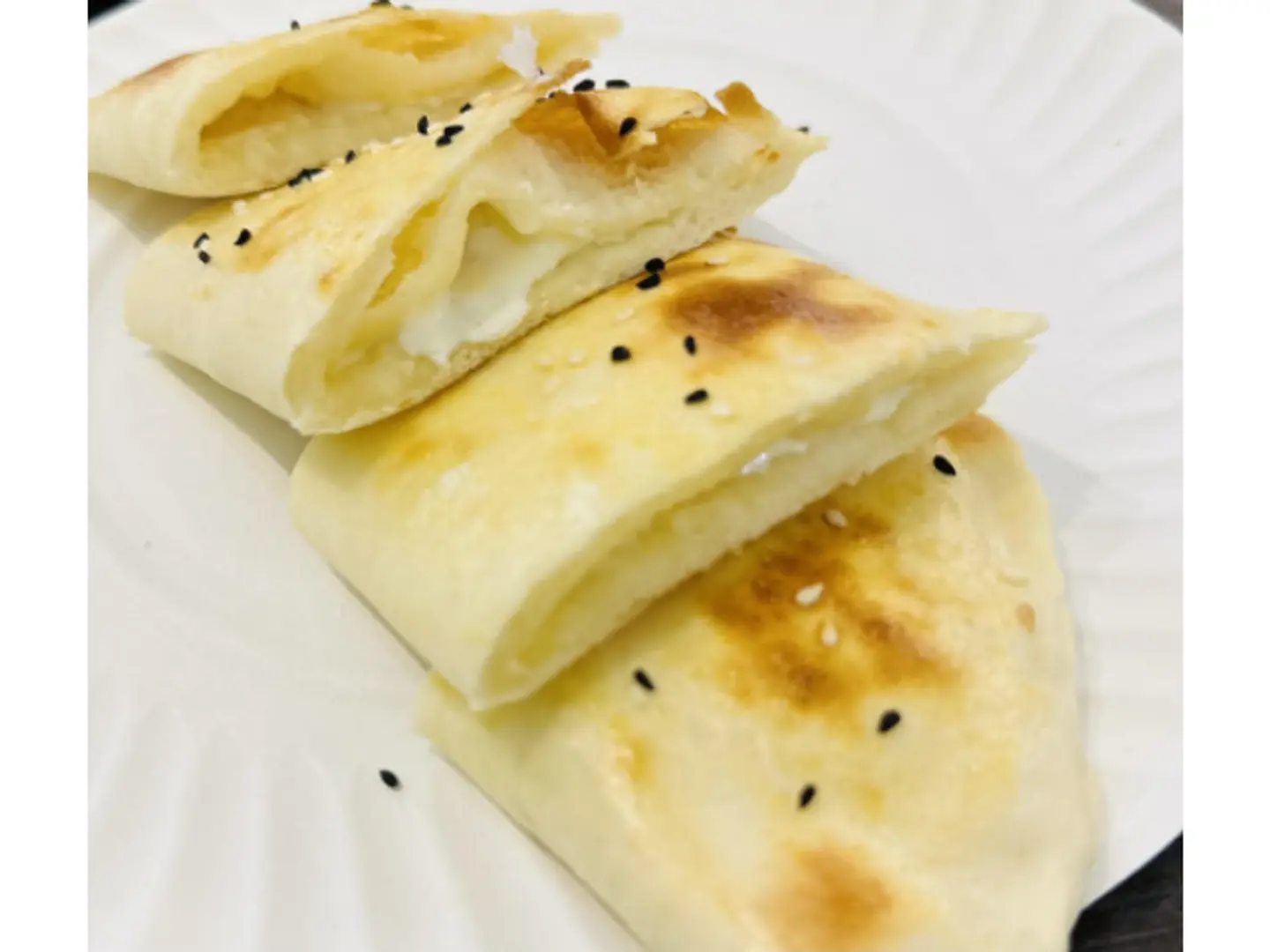 فطيرة جبن سائل