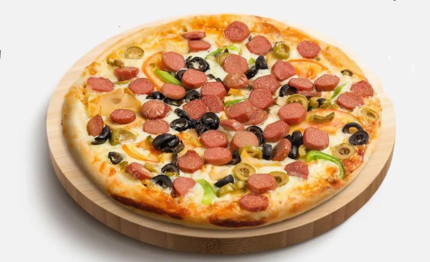 بيتزا نقانق