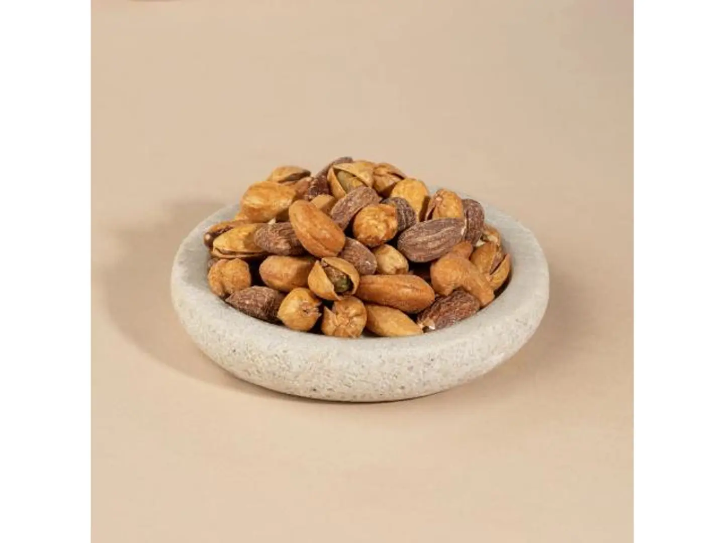 مكسرات مشكل مشوي فاخر