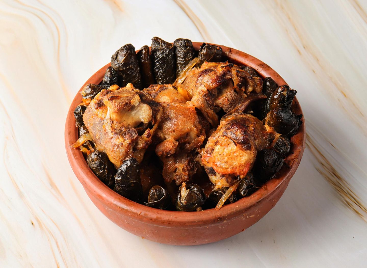 طاجن موزه ورق عنب