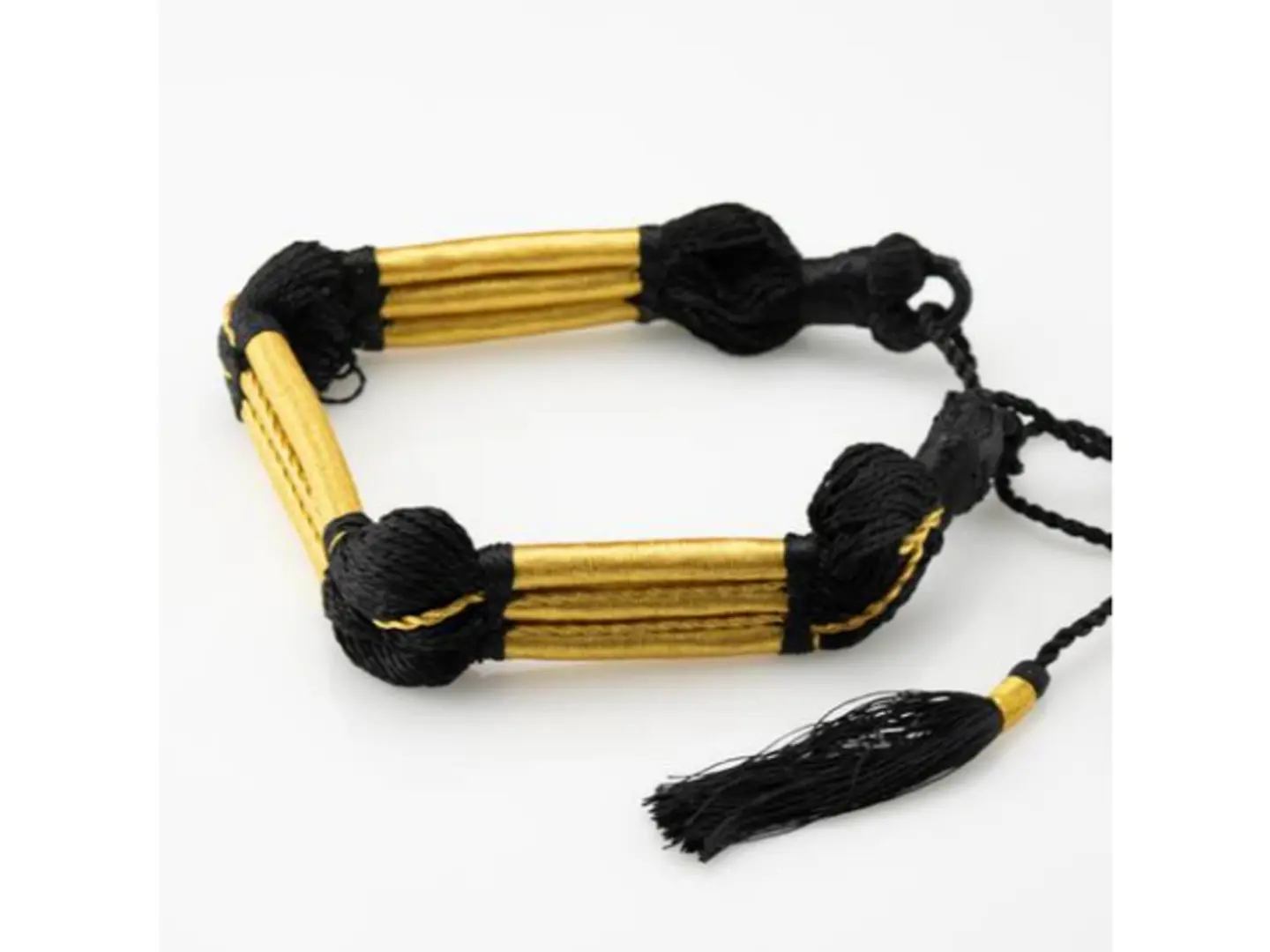 عقال يوم التأسيس صغير