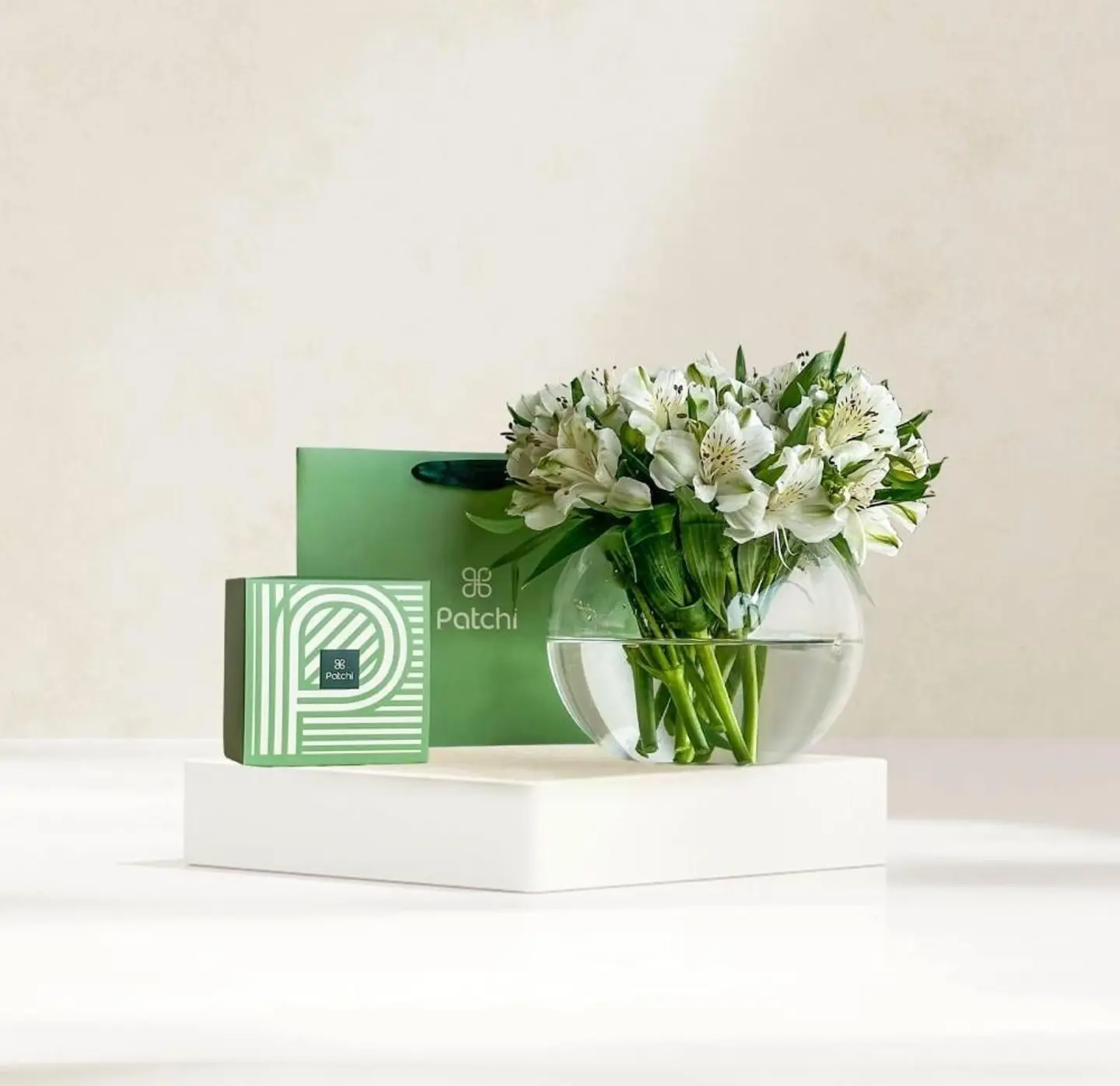 An Alstroemeria Vase With Patchi