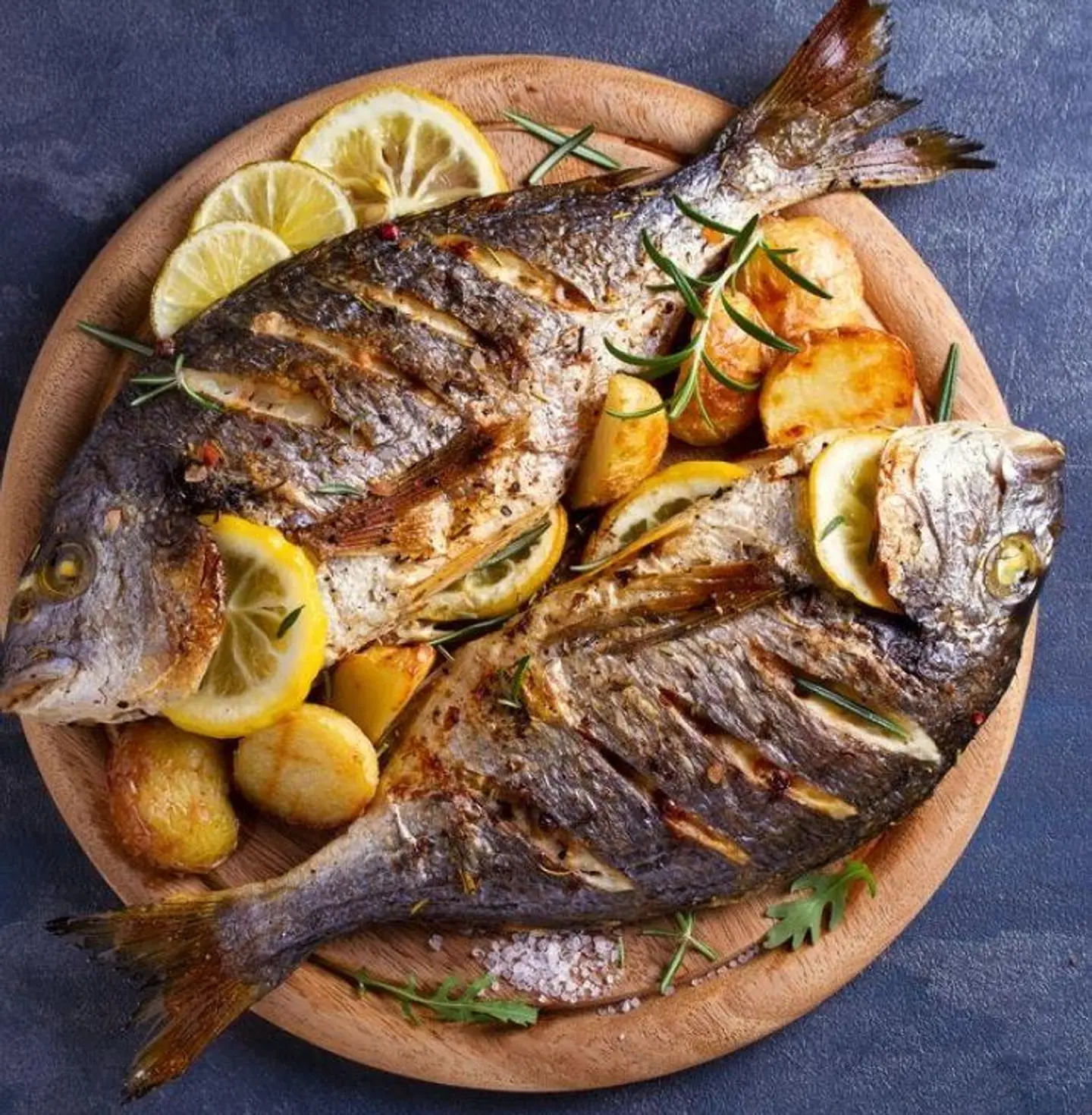 دنيس مشوي / مقلي / سنجاري / زيت وليمون