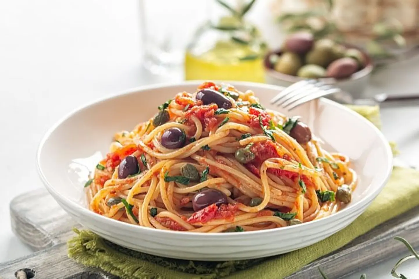 Tray Of Neapolitan Spaghetti Pasta