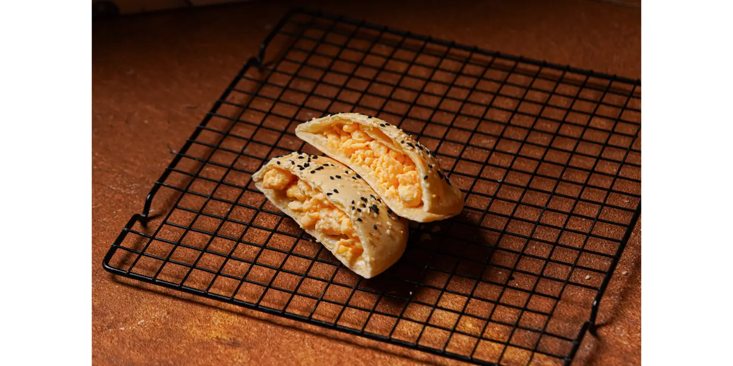 Fried Eggs With Cheese