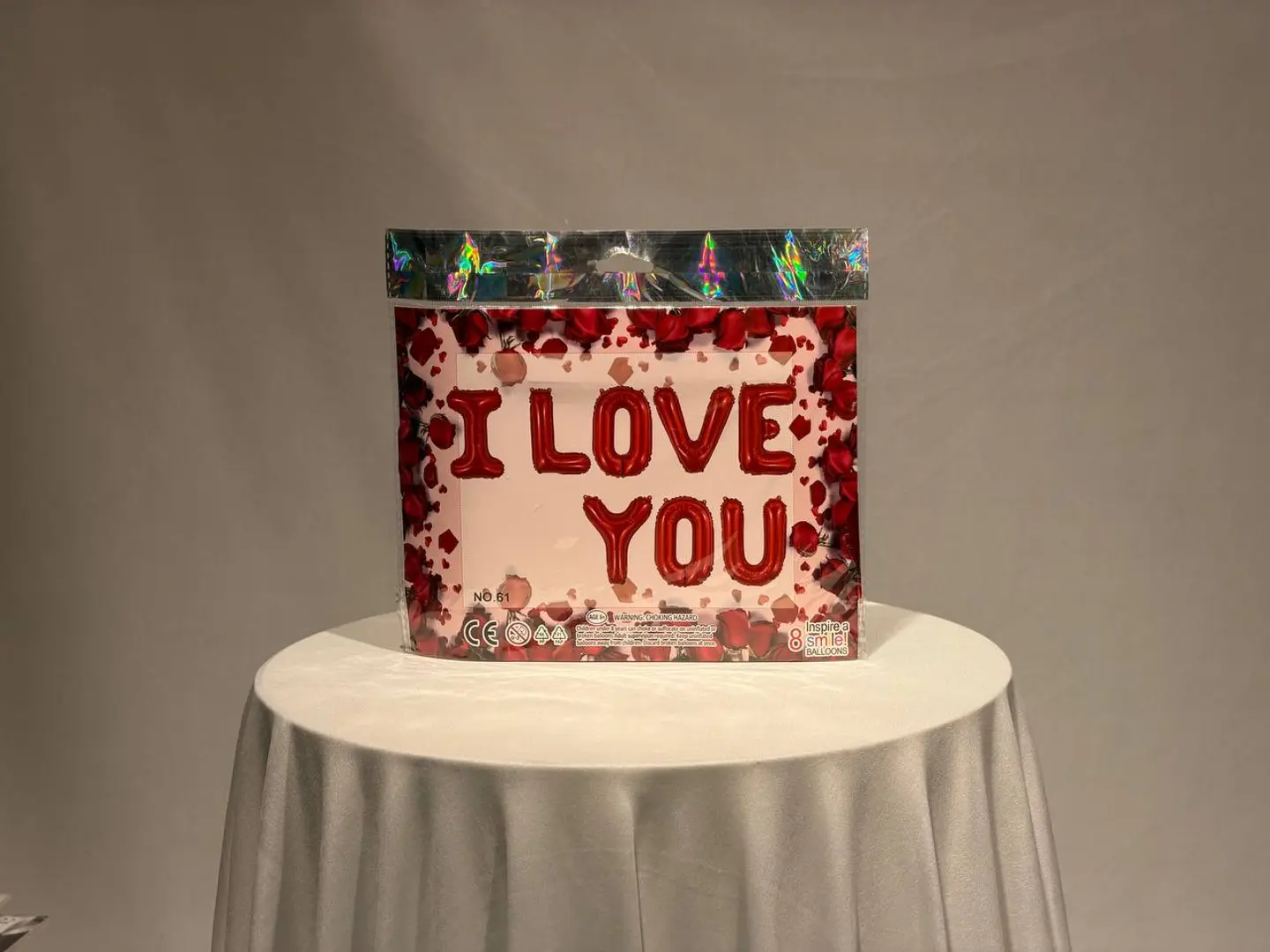 بالون لمسة الحب الحمراء مع هيليوم