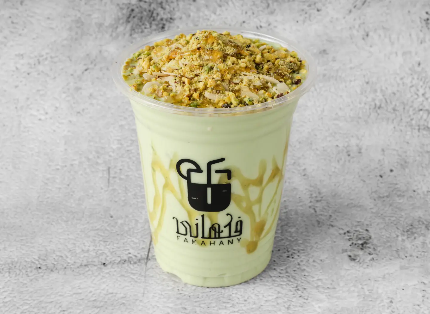 افوكادو مع عسل و مكسرات