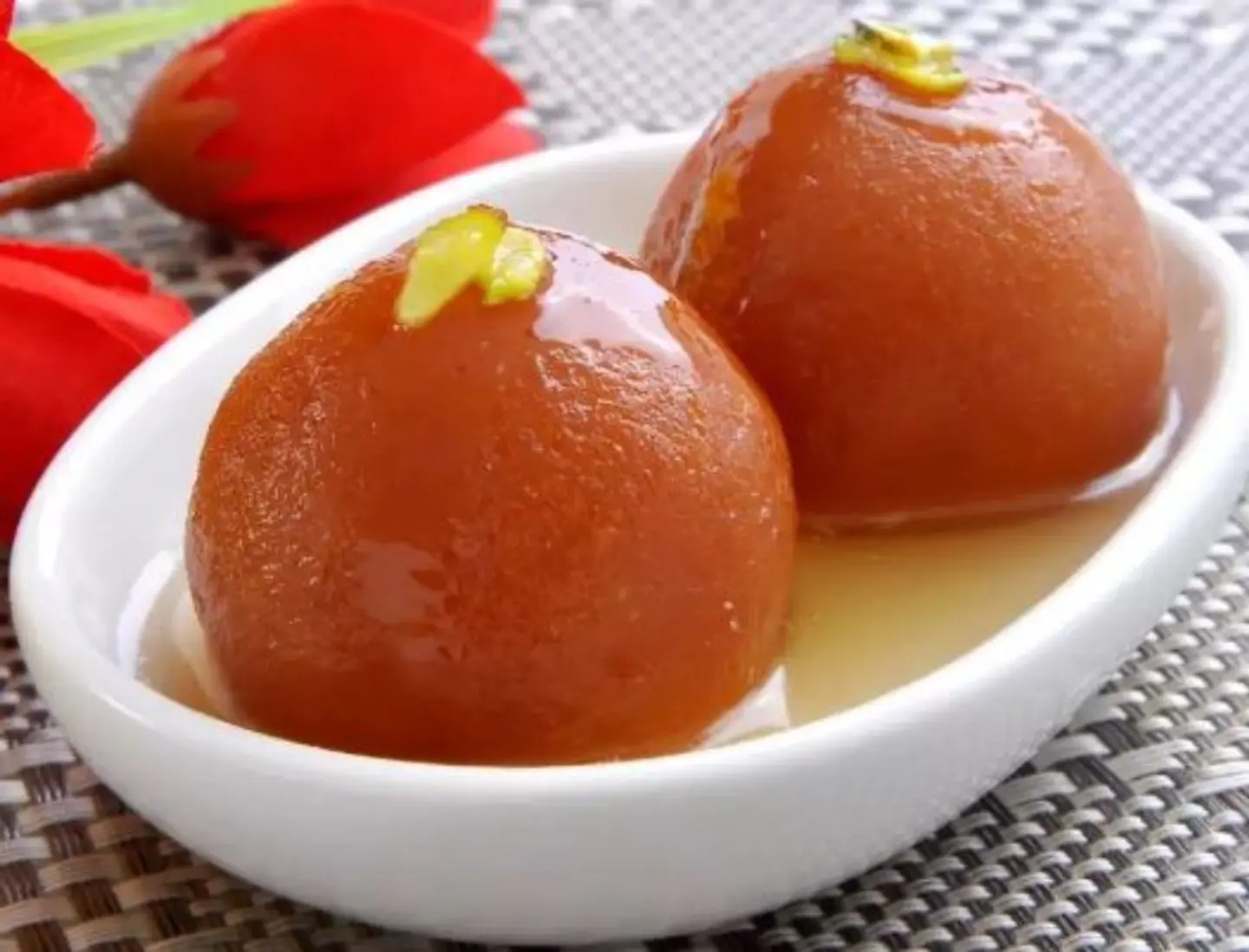 Gulab Jamun (2 Pc)