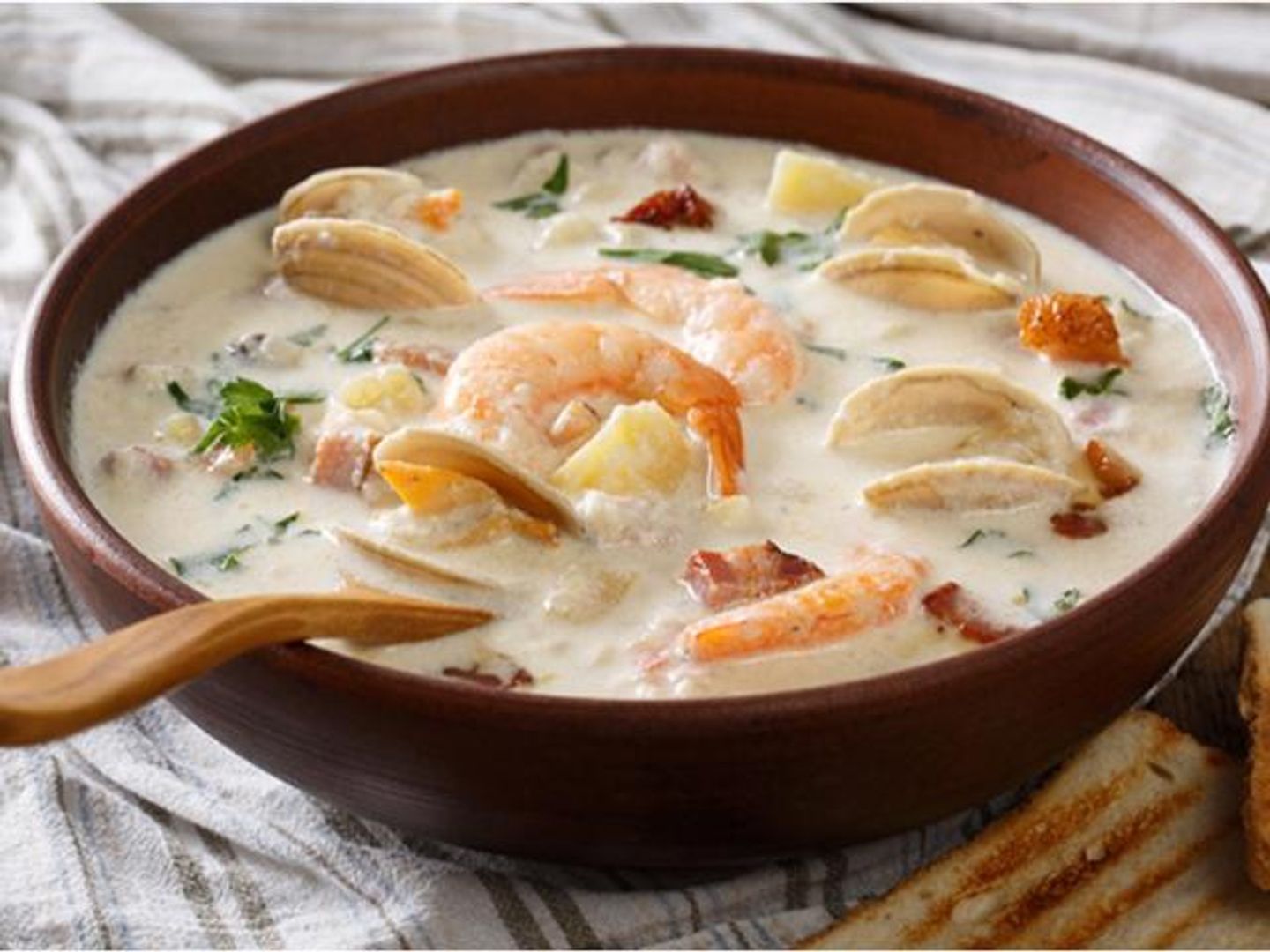 طاجن جمبري صوص ابيض