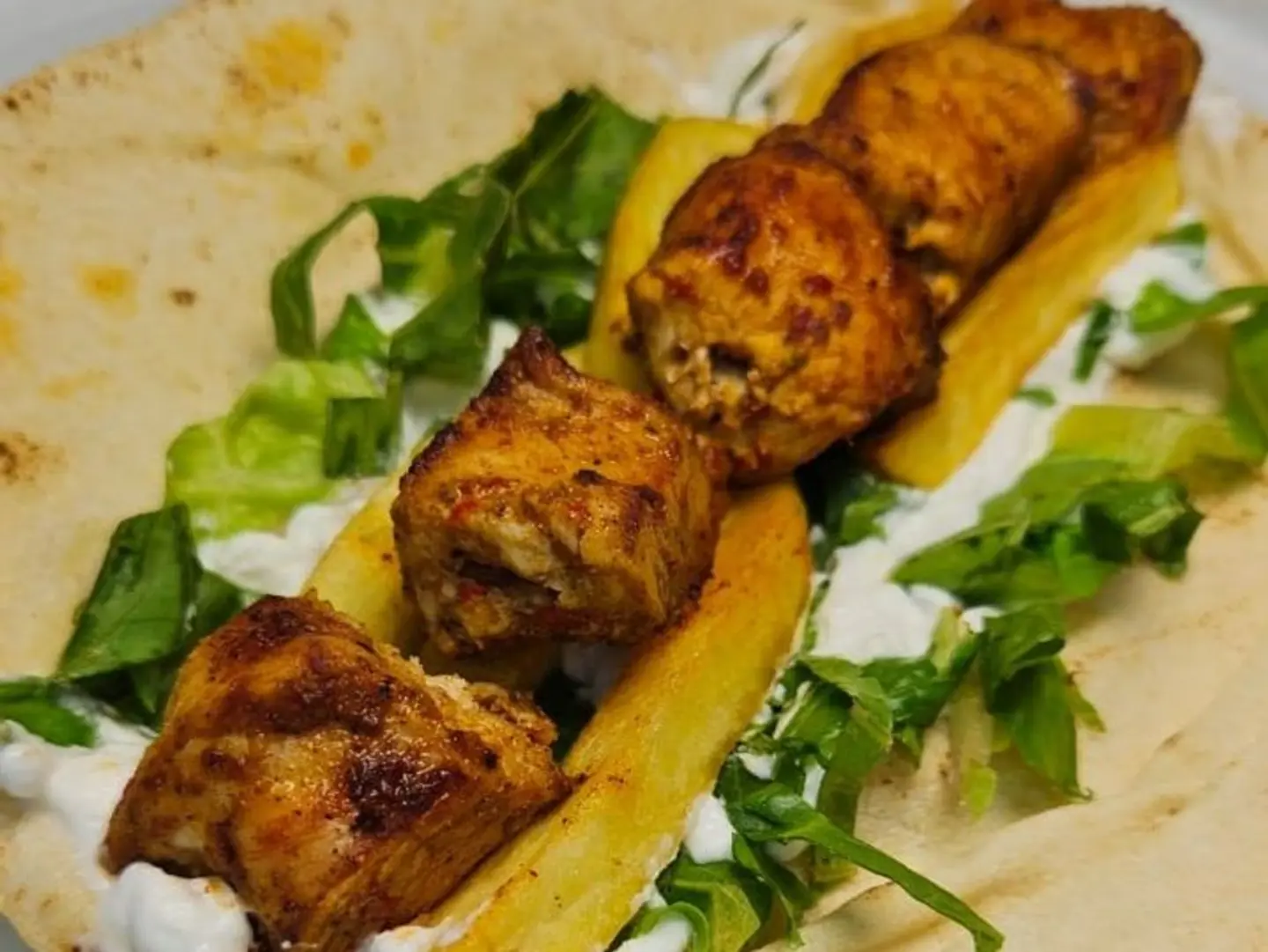 ساندوتش شيش طاووق