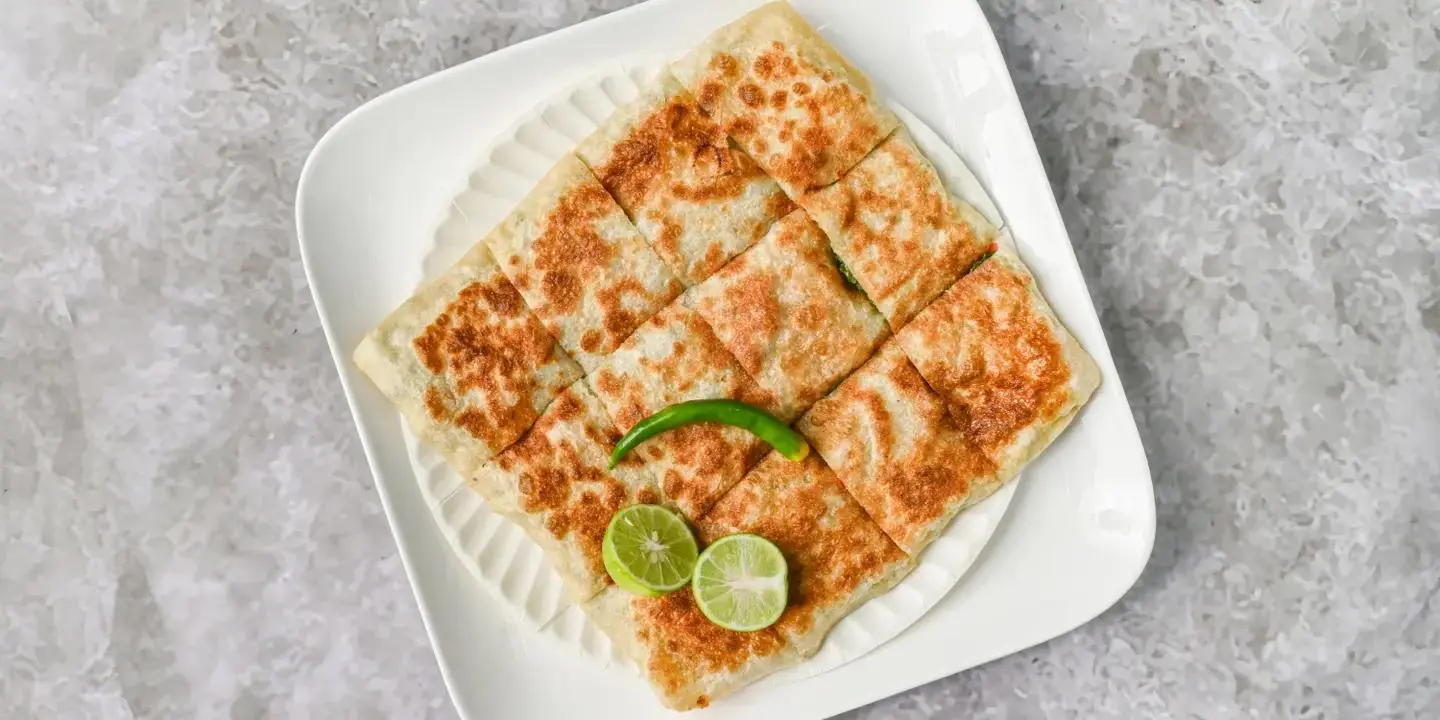 Salty Cheese Vegetable Mutabbak