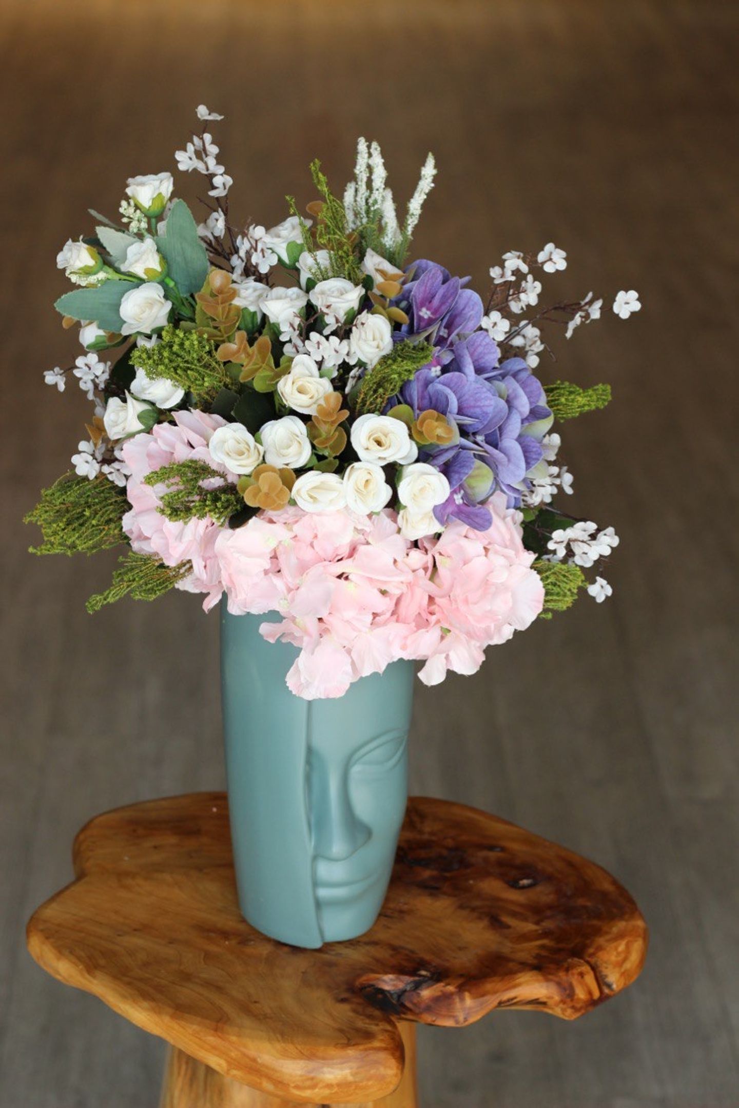Face Of Roses