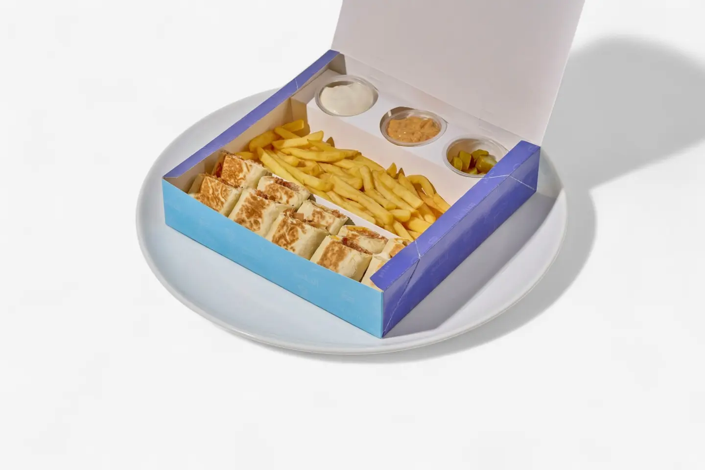 صحن عربي كبير