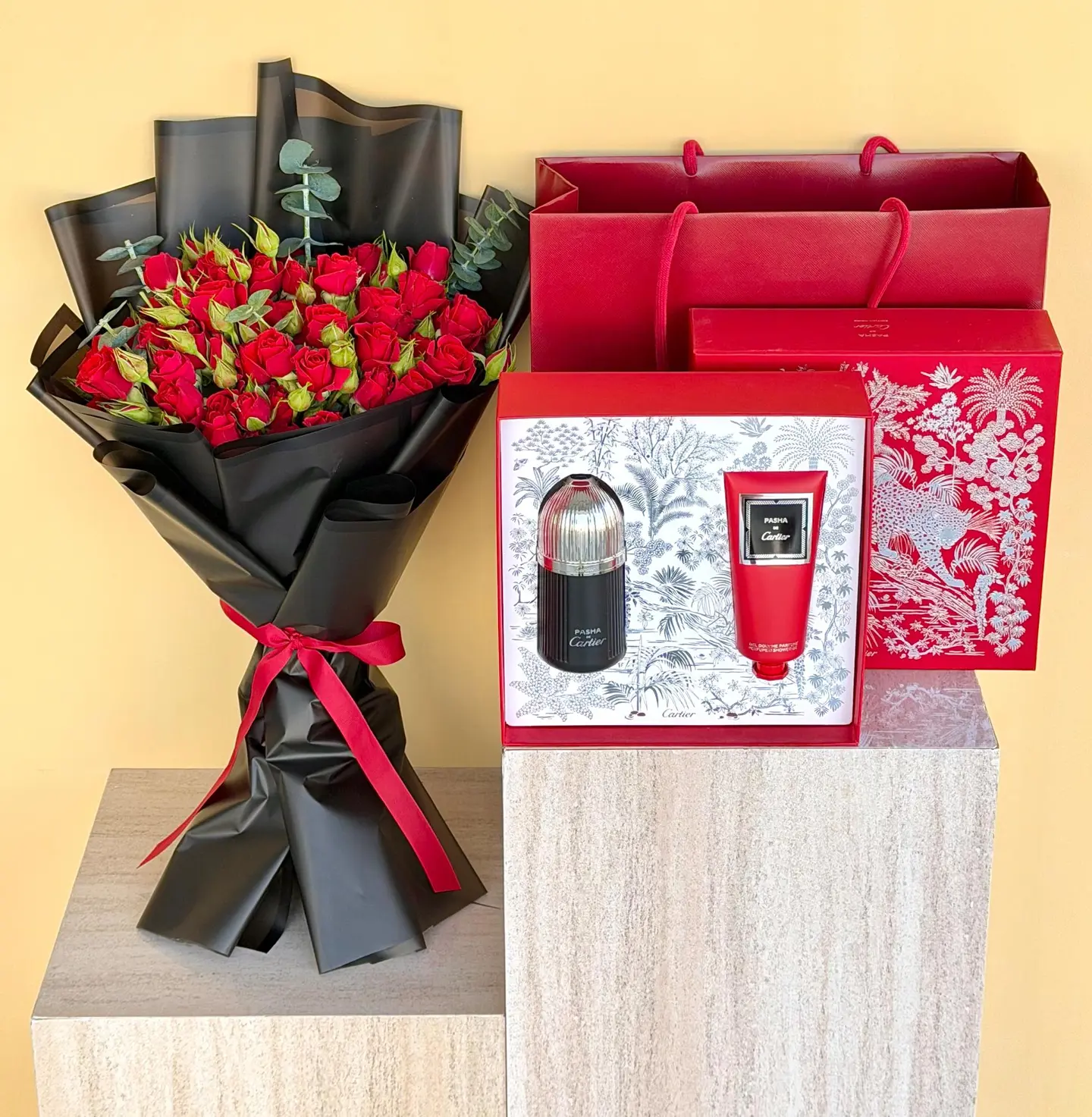 بكج عطر باشا كارتير مع باقة