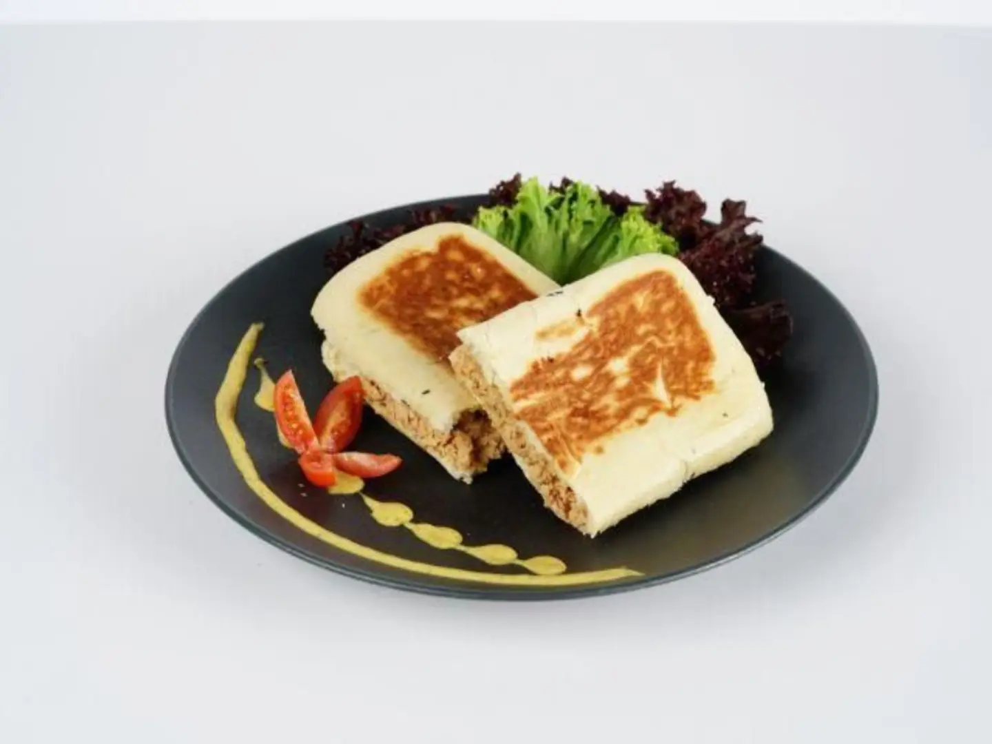 ساندويتش تونة شابتا