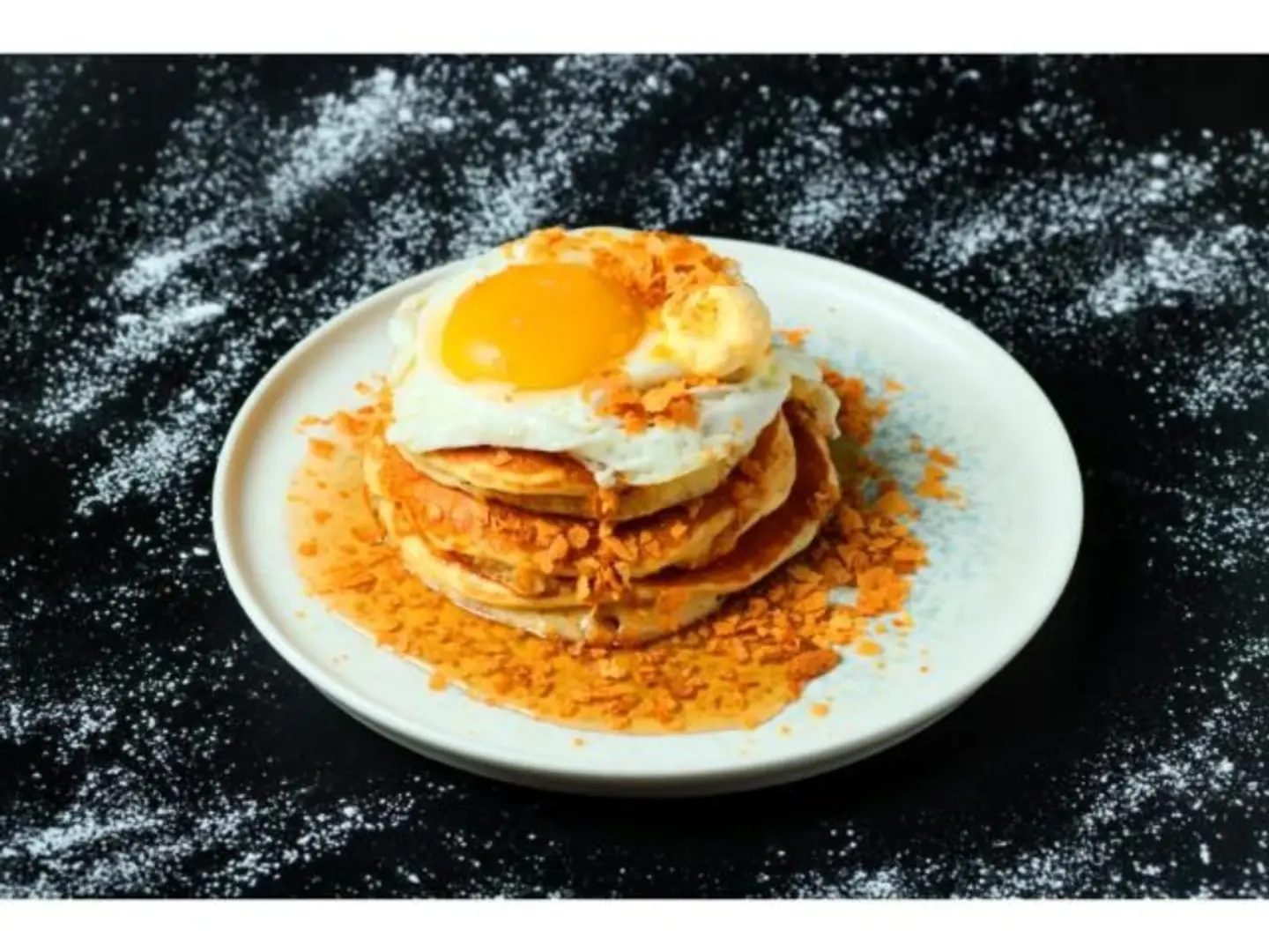 بان كيك كلاسيكي مع بيض