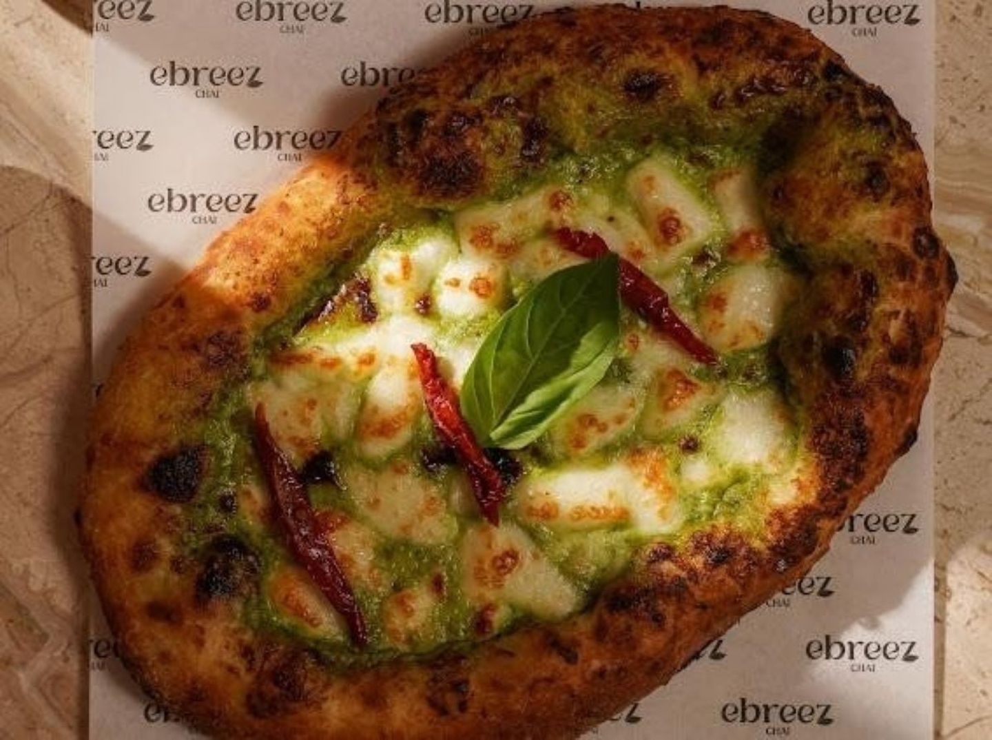 Halloumi Pesto Pizza
