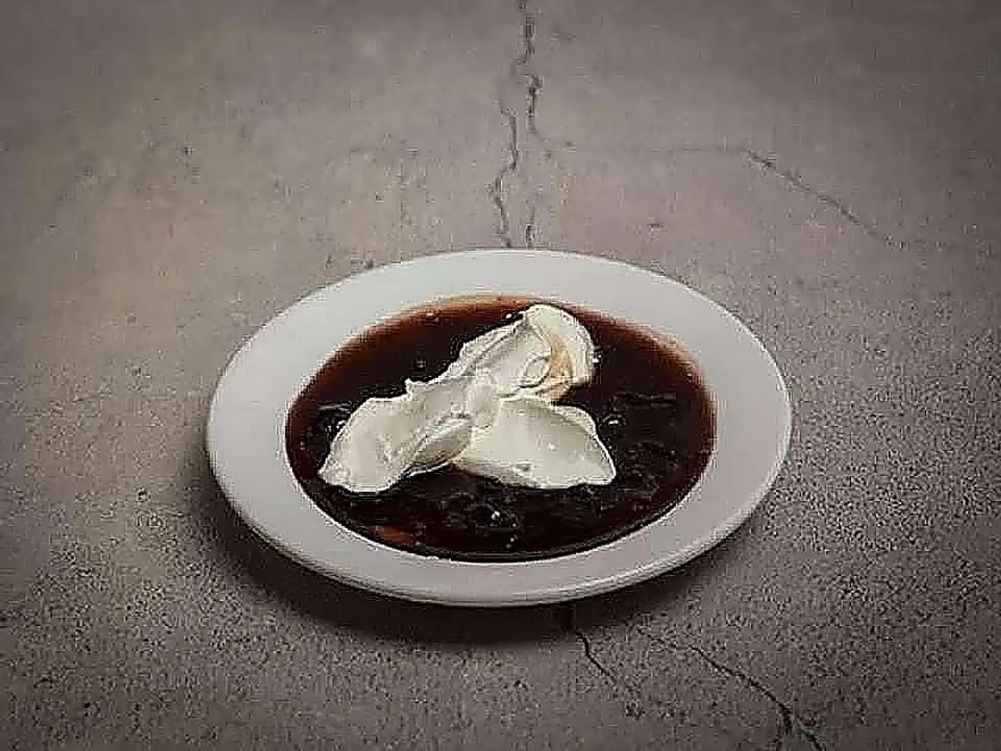 طبق مربي بالقشطة