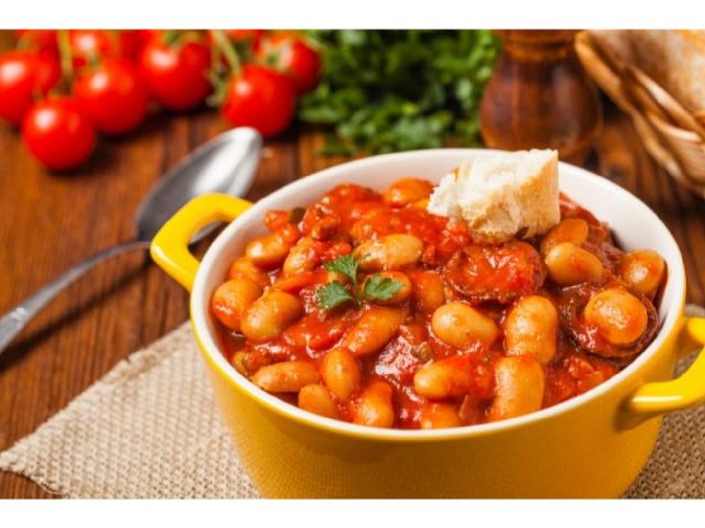صحن فاصولياء حمراء