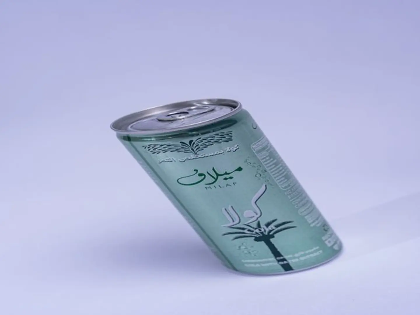 كولا ميلادف