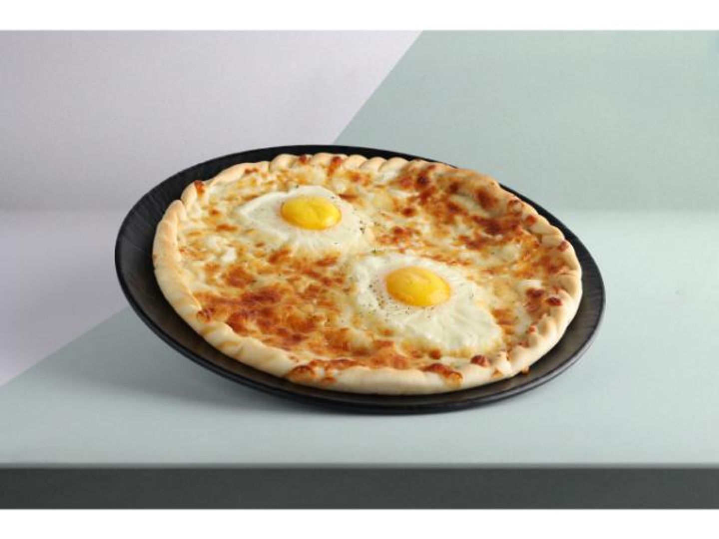 Sunny Side Up Eggs With Cheese