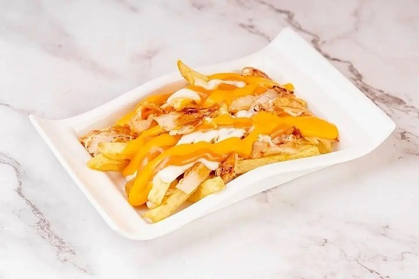 صحن بطاطس شاورما مع جبن