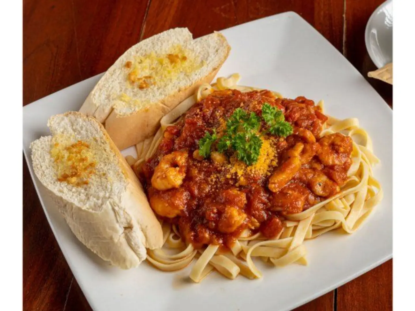 فيتوتشيني بحري