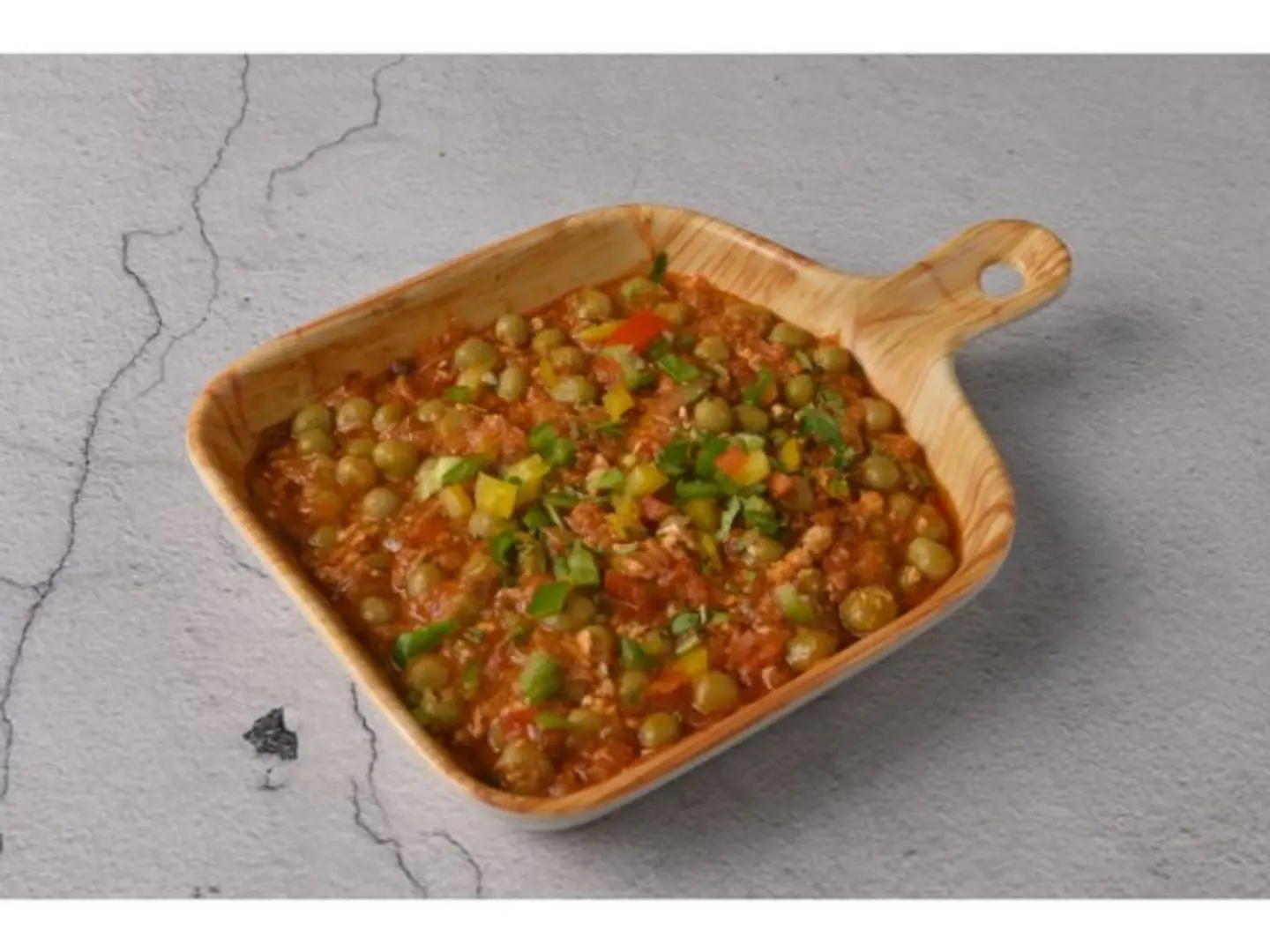 بازلاء مع تونة