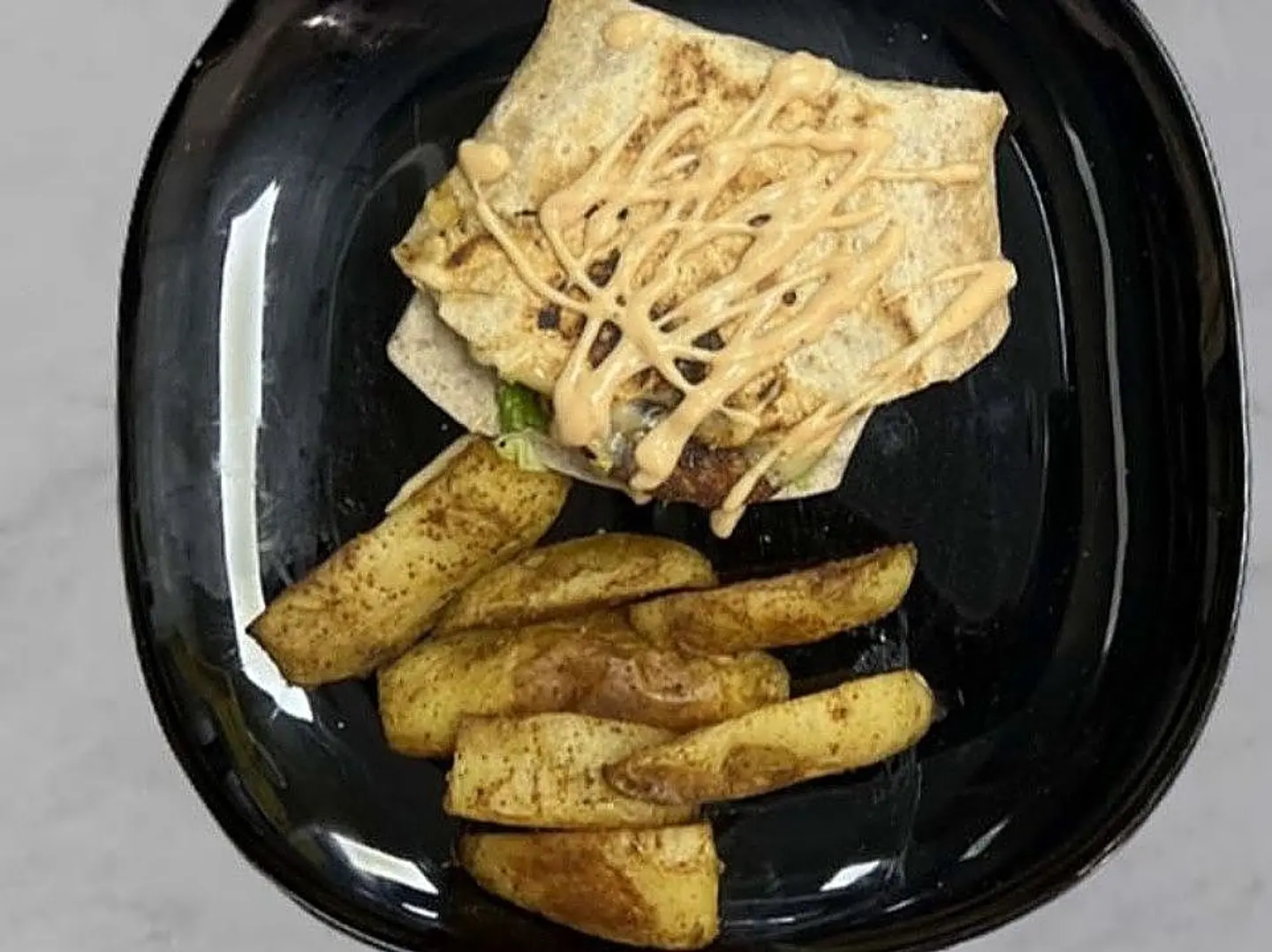 تورتيلا برجر دجاج