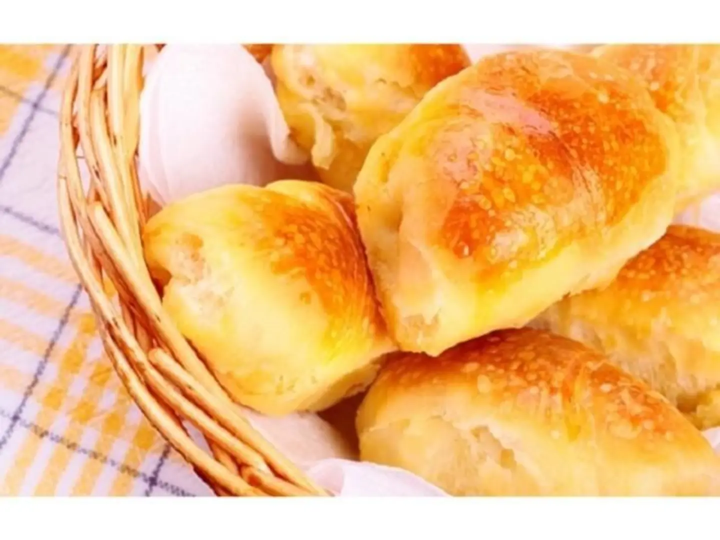 فطيرة جبنة شيدربالزيتون