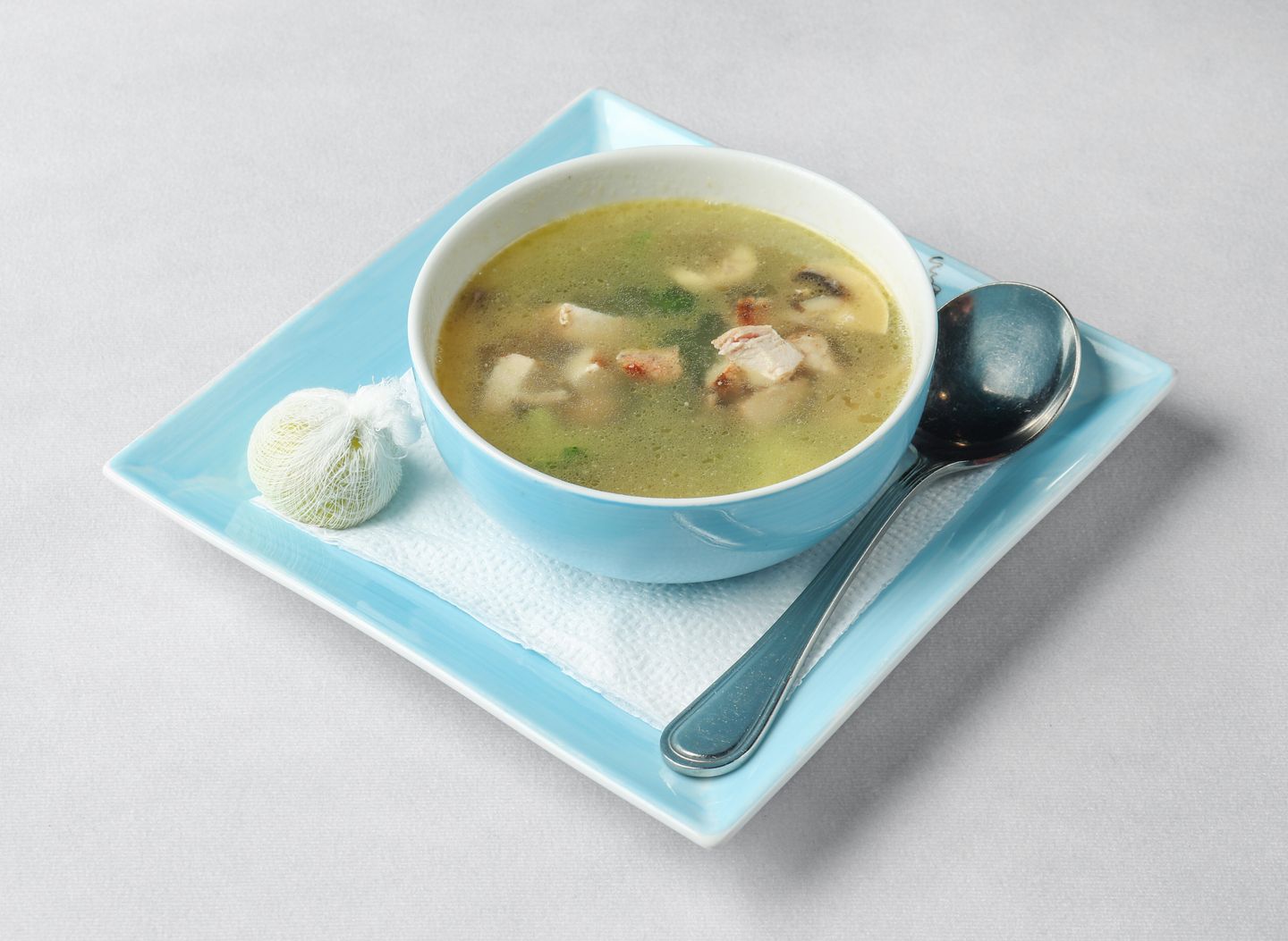 شوربة دجاج وخضار