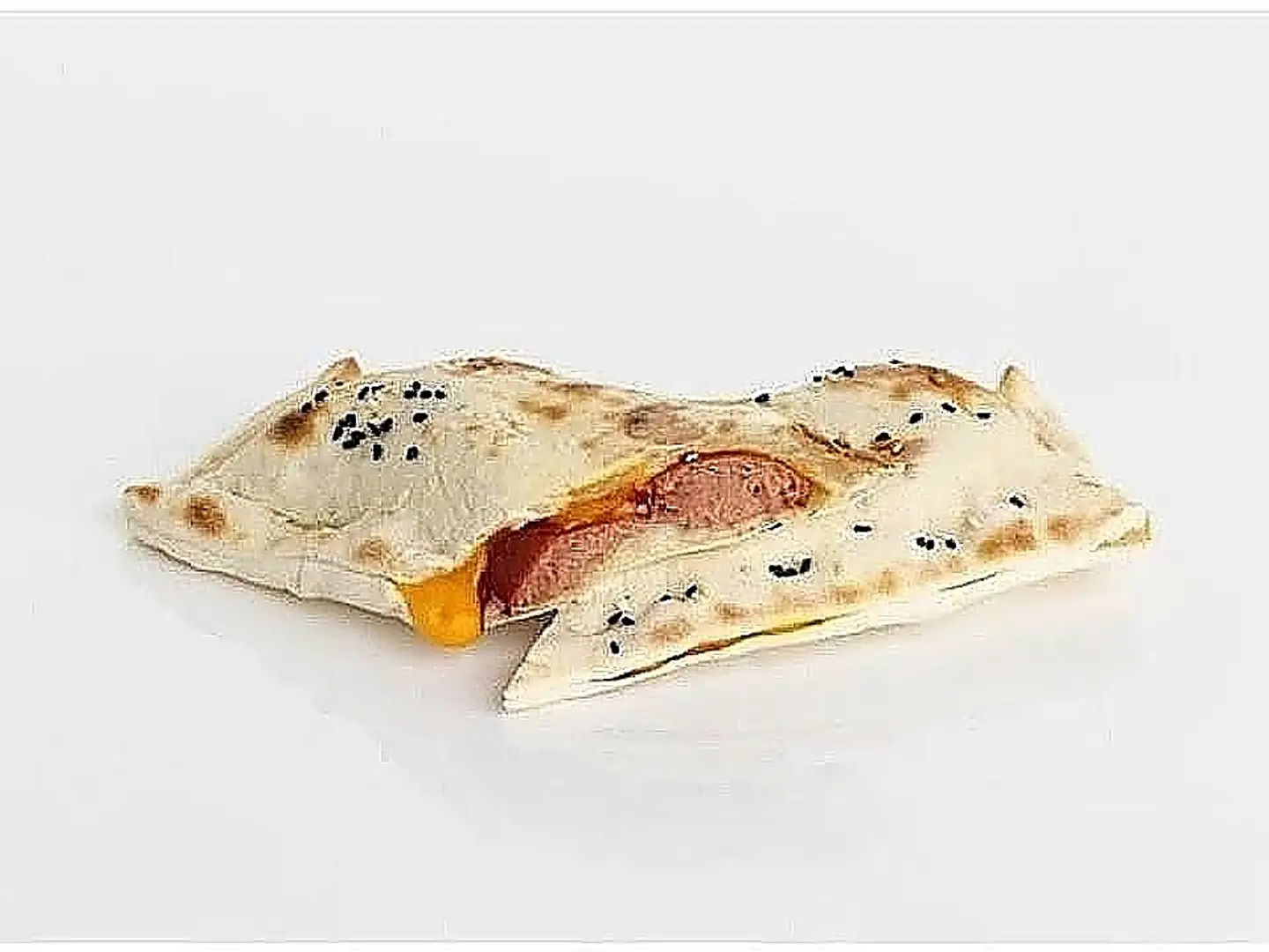 جبنة مع نقانق