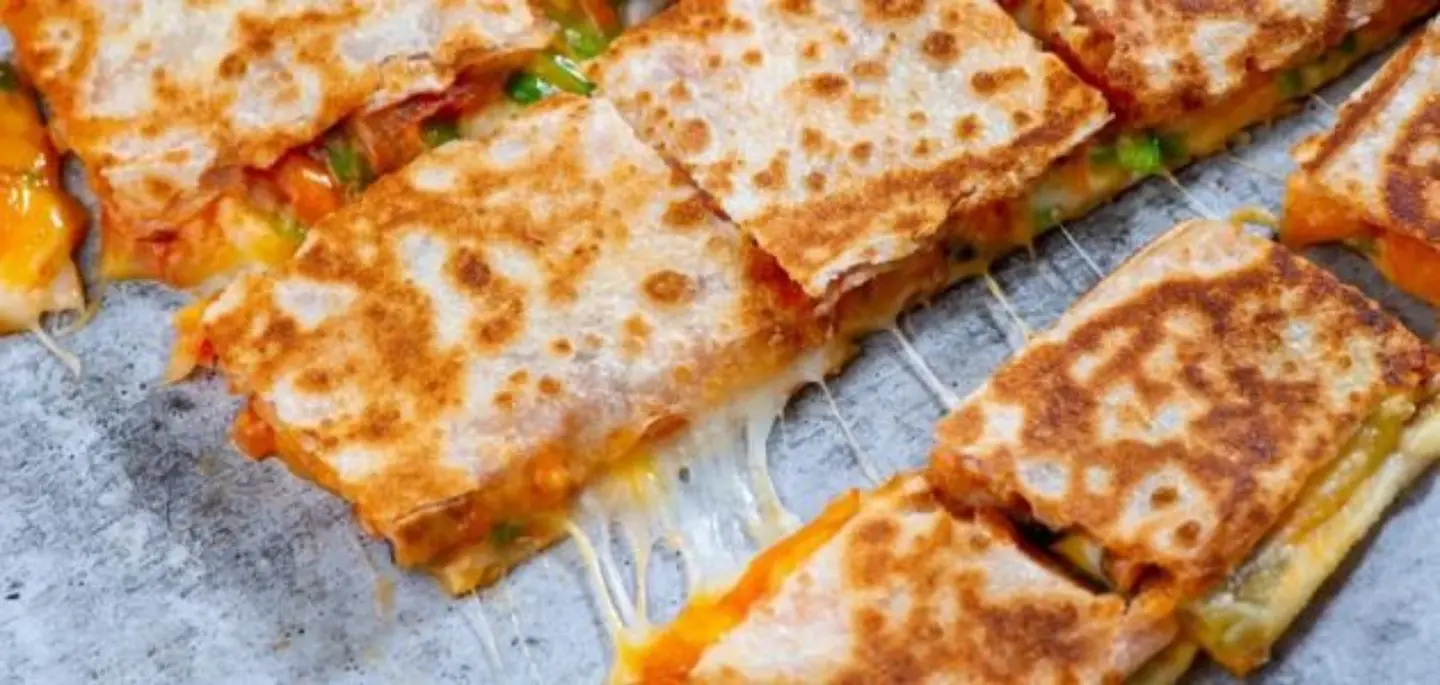 Cheddar Cheese Mutabbak
