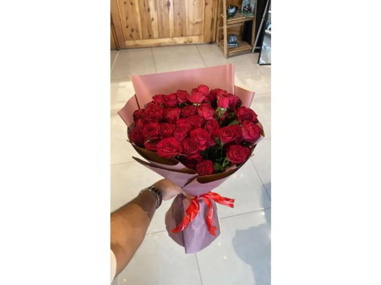 Elegant Bouquet With Red Flowers